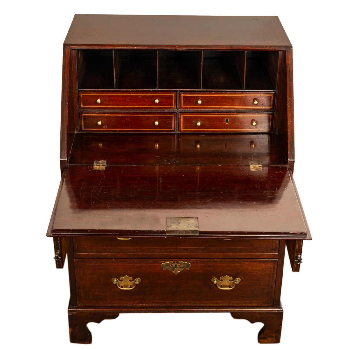 Antique Small Georgian Inlaid Mahogany Slant Front Secretary Desk Bureau 1780  For Sale 2