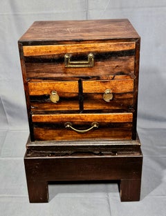 Antique Small Japanese Kiri Wood Tansu Chest on Stand, circa 1920s