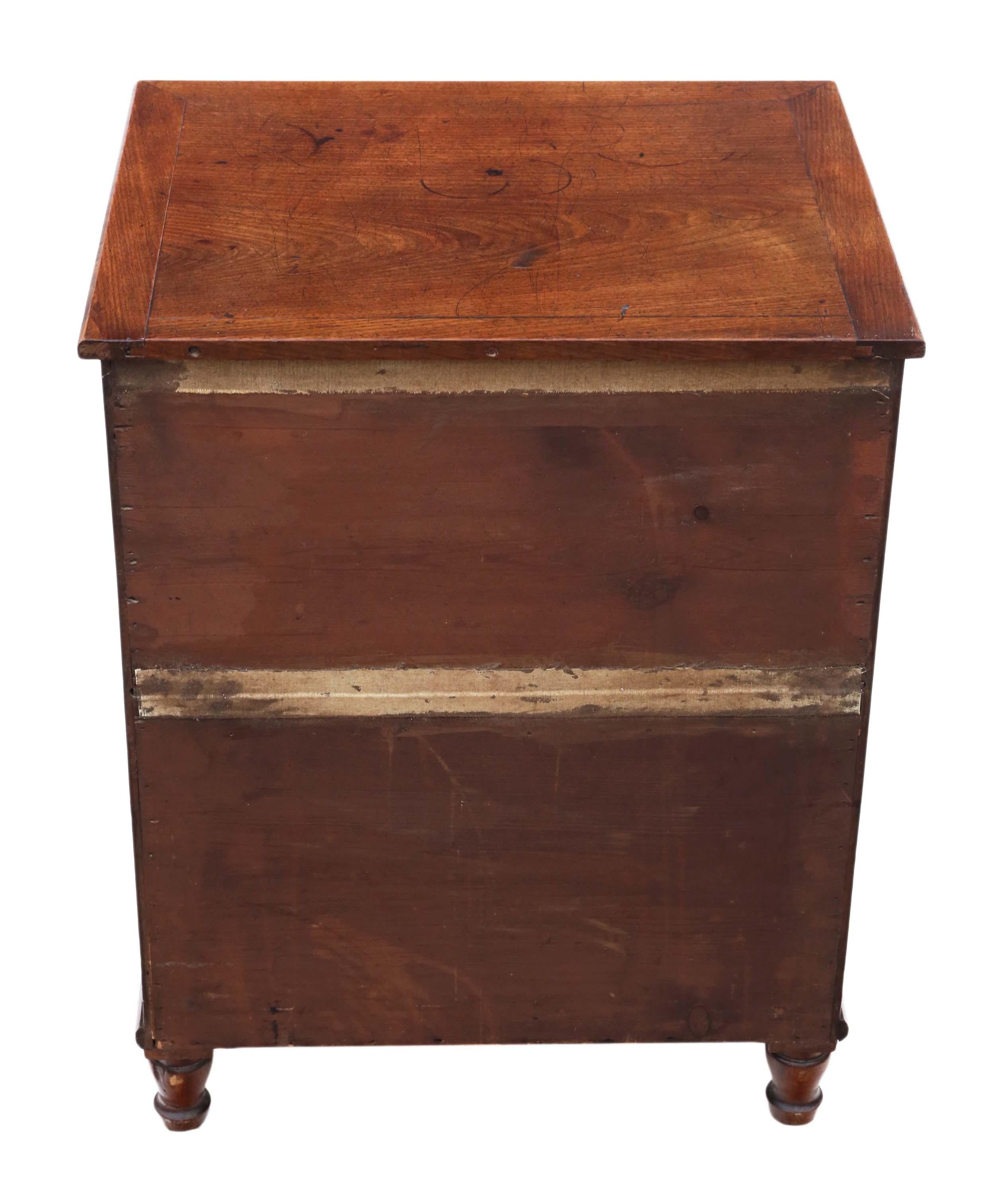 Antique Small Mahogany Chest of Drawers, 19th Century 2