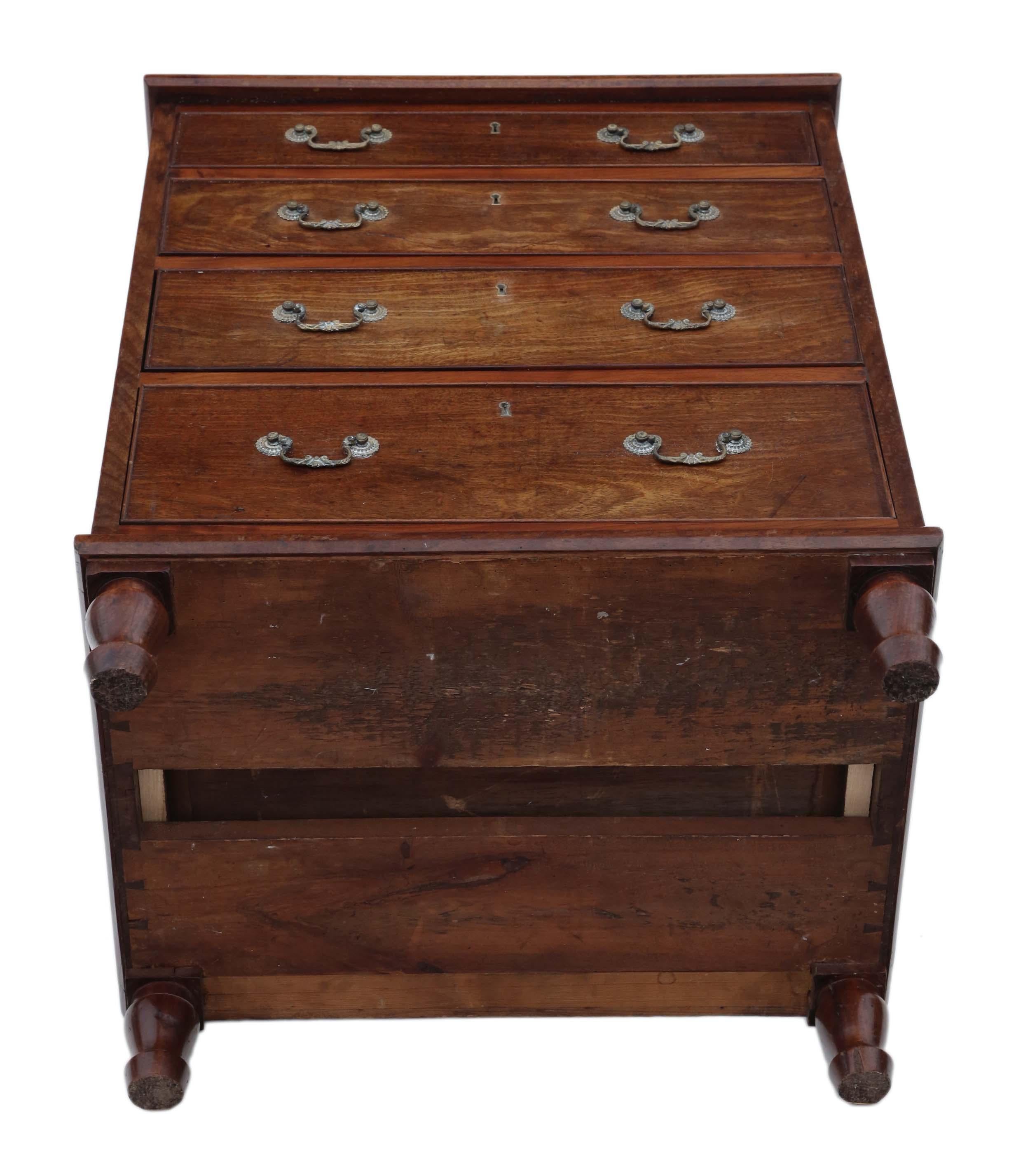 Antique Small Mahogany Chest of Drawers, 19th Century 3