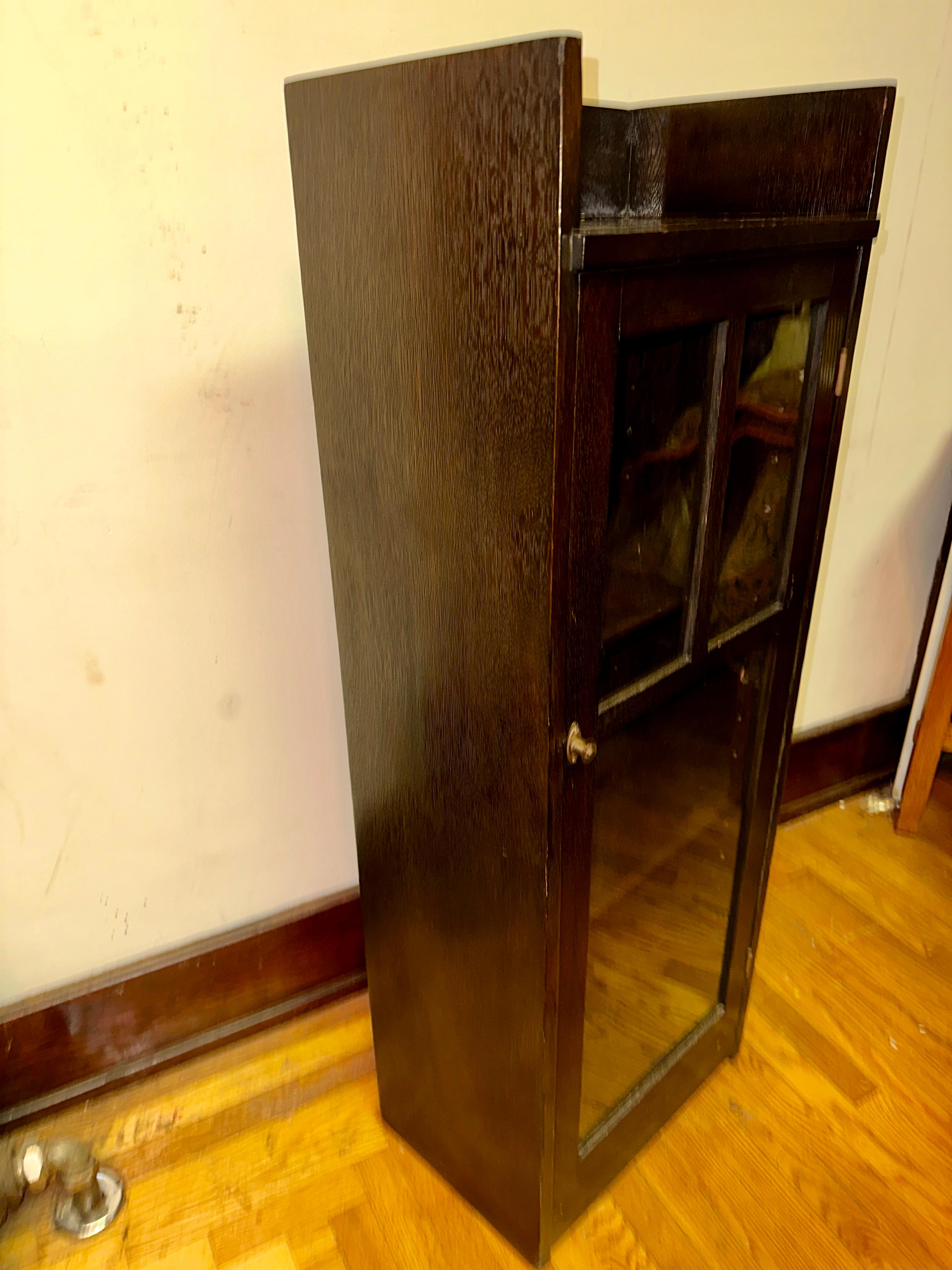 Antique Small NARROW  Libreria di Charles Limbert- Charles Stickley epoca W8011  DEVE VENDERE In condizioni buone in vendita a Shamokin Dam, PA