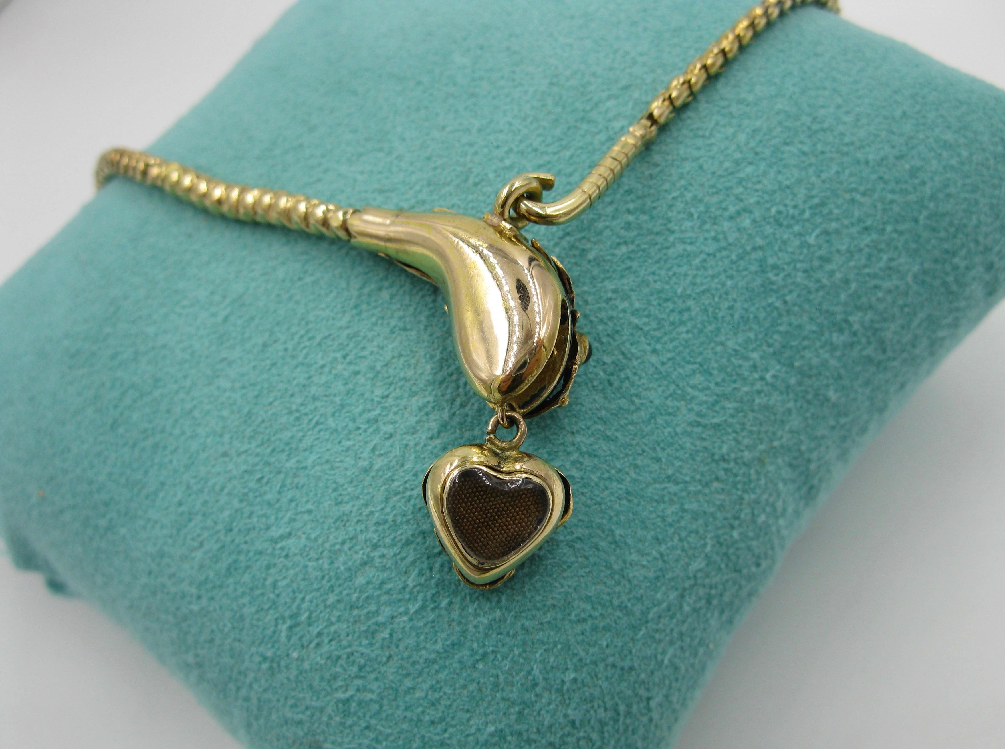 Antique Snake Necklace Rose Cut Diamond 14 Karat Gold Blue Enamel Garnet 1840 For Sale 5