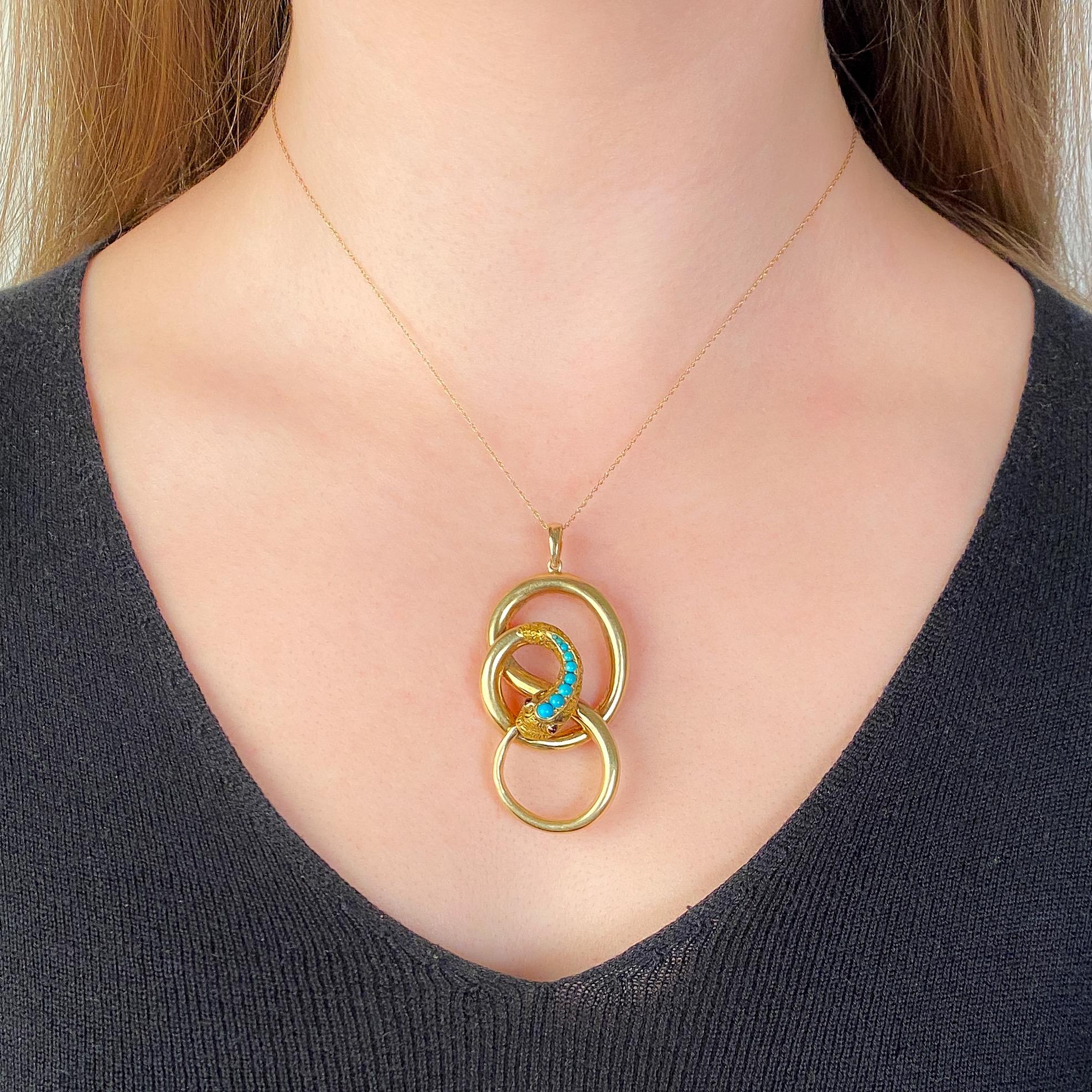 Antique Snake Pendant of 10k Gold In Good Condition For Sale In Lewisburg, PA