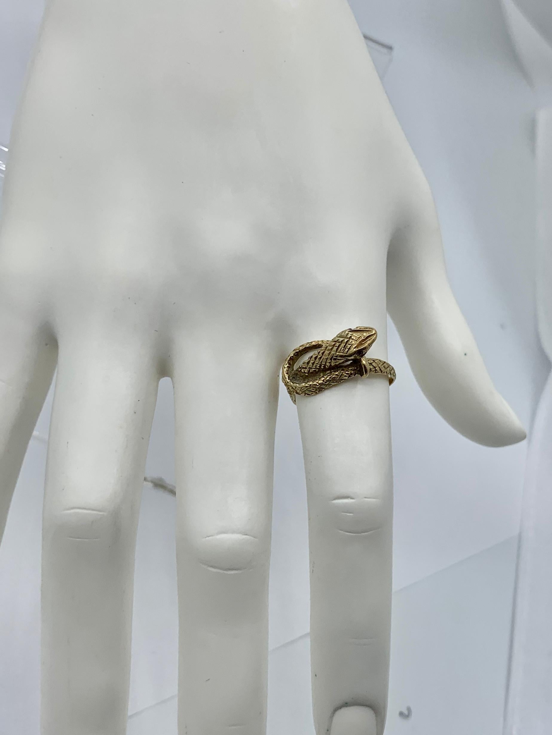 Antique Snake Ring Ruby Eyes Three Dimensional Gold In Good Condition For Sale In New York, NY