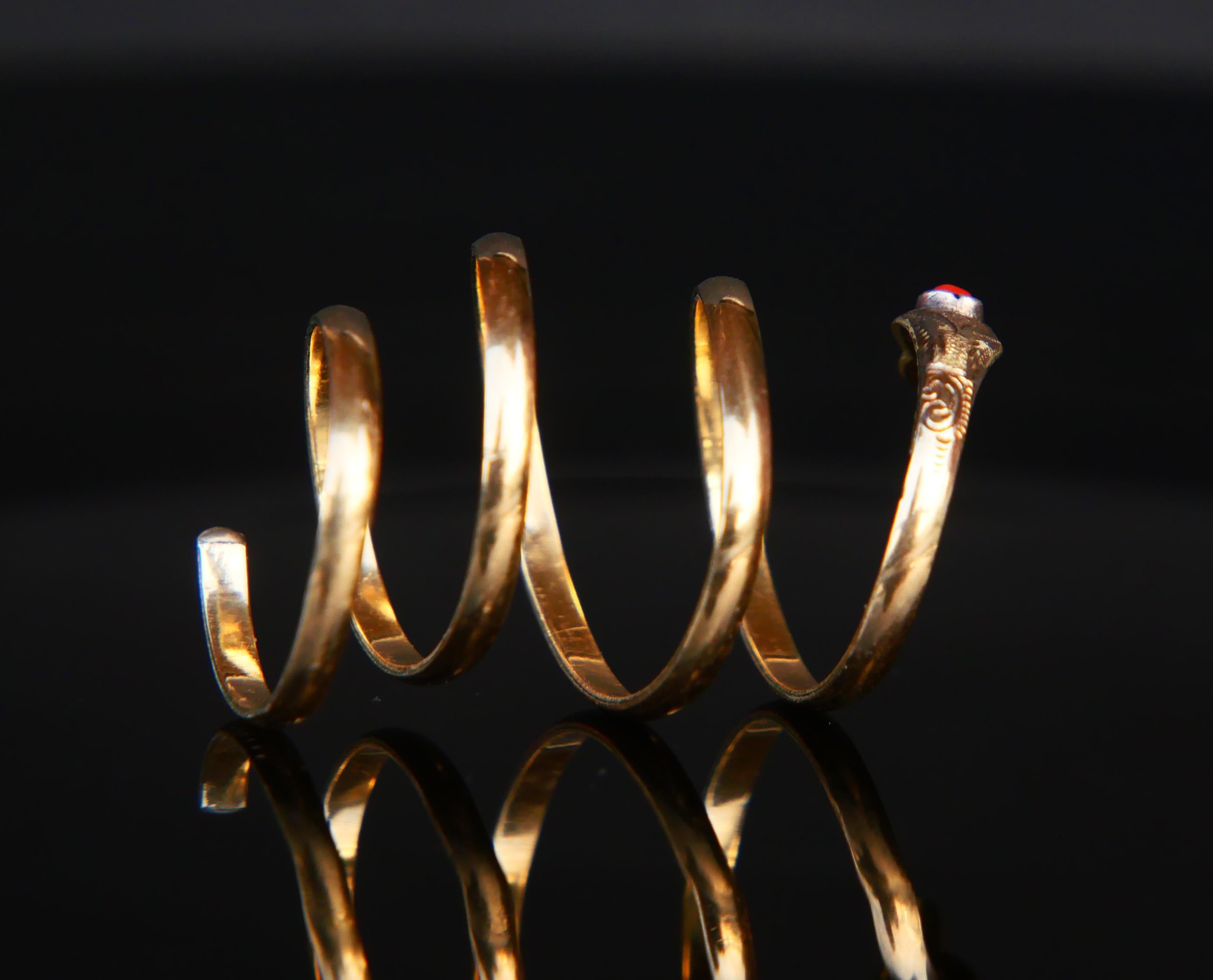 Cabochon Antique Snake Serpent Ring solid 14K Gold Ø US 7- 8 / 4.2gr For Sale