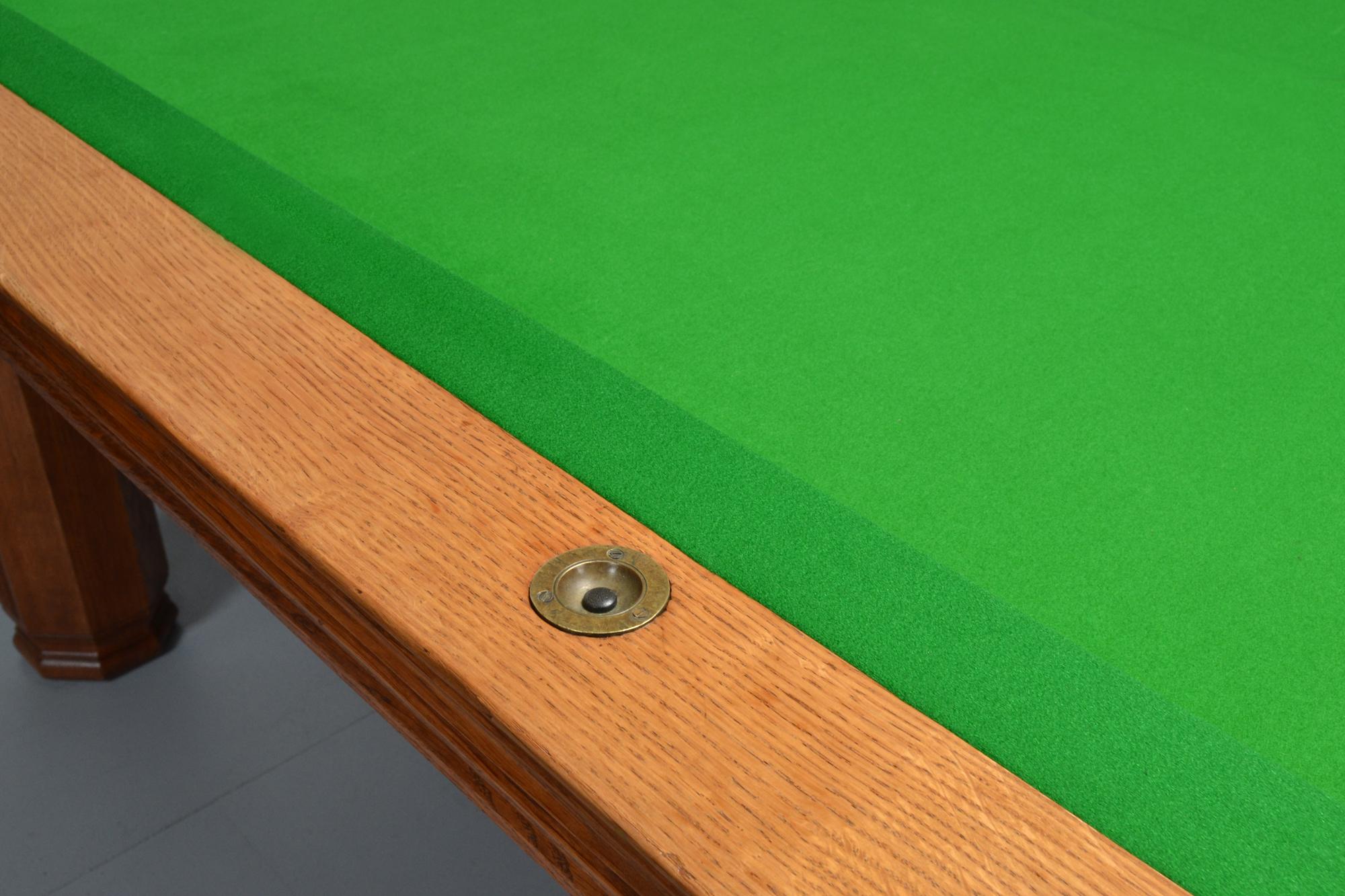 Antique Snooker Billiard Table Pool Table Art Nouveau Design Solid Oak In Good Condition In Radstock, GB