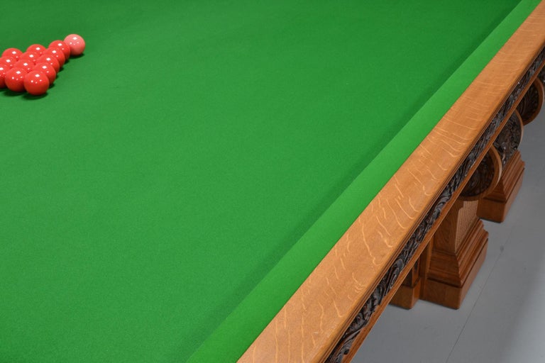 Antique Billiard Table snooker Pool Table Magnificent Exhibition