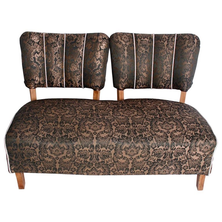 Antique Sofa For Sale at 1stDibs