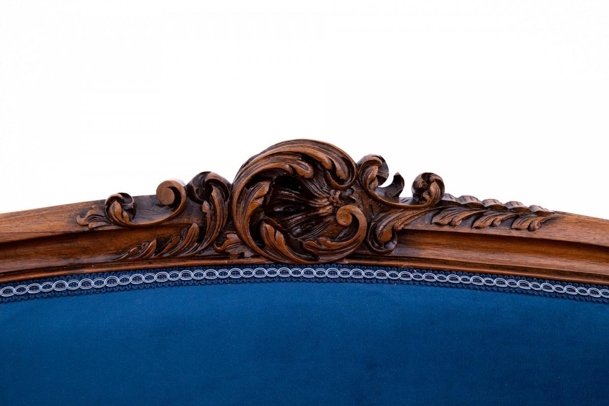 Louis Philippe Antique sofa from the 19th centuries.