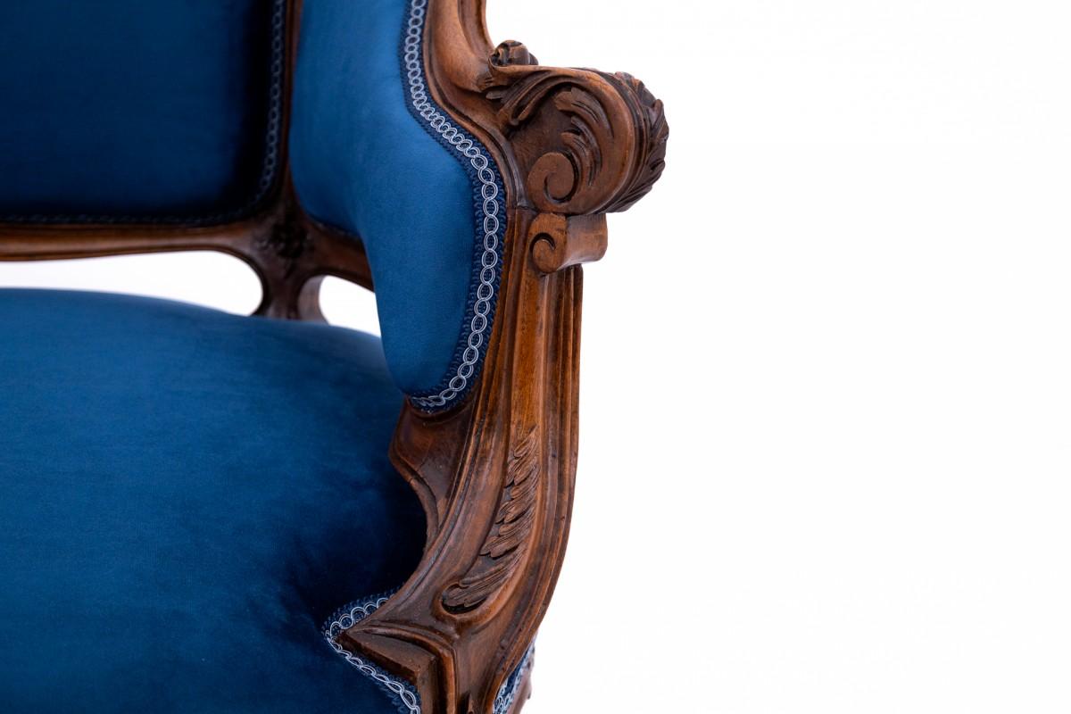 Antique sofa from the 19th centuries. In Good Condition In Chorzów, PL