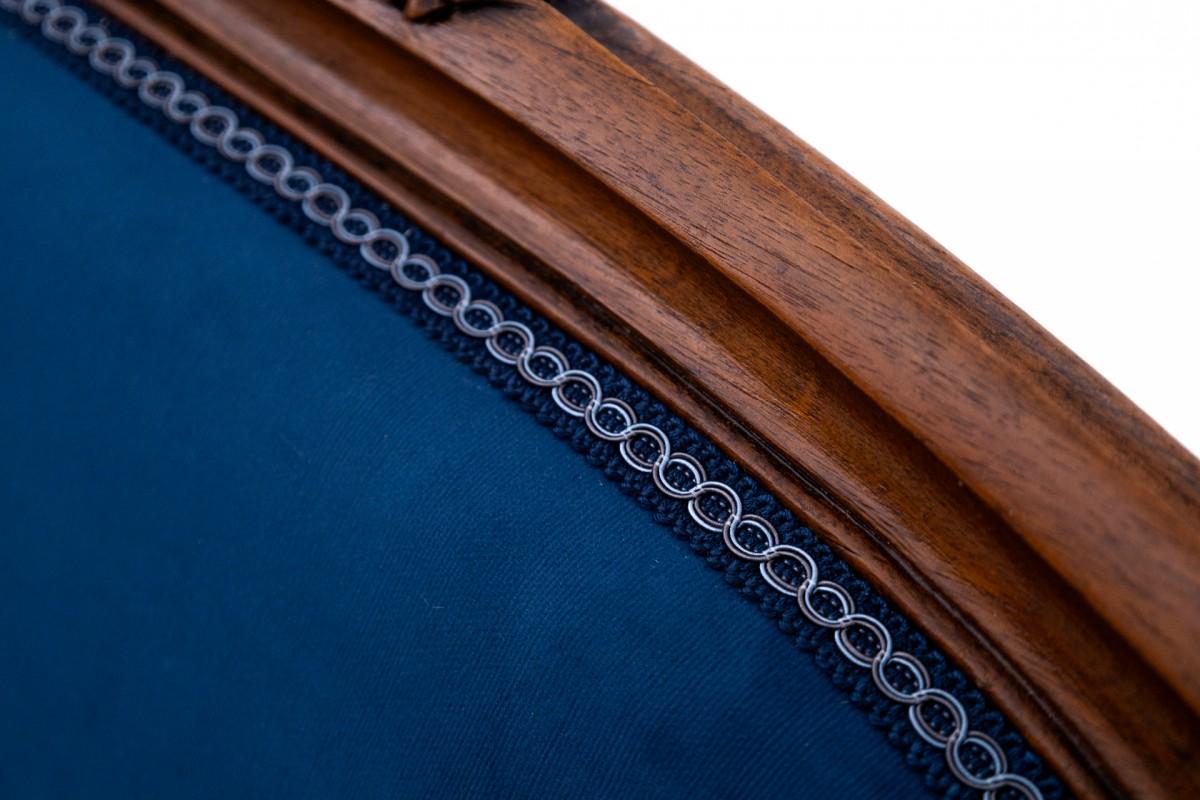 19th Century Antique sofa from the 19th centuries.