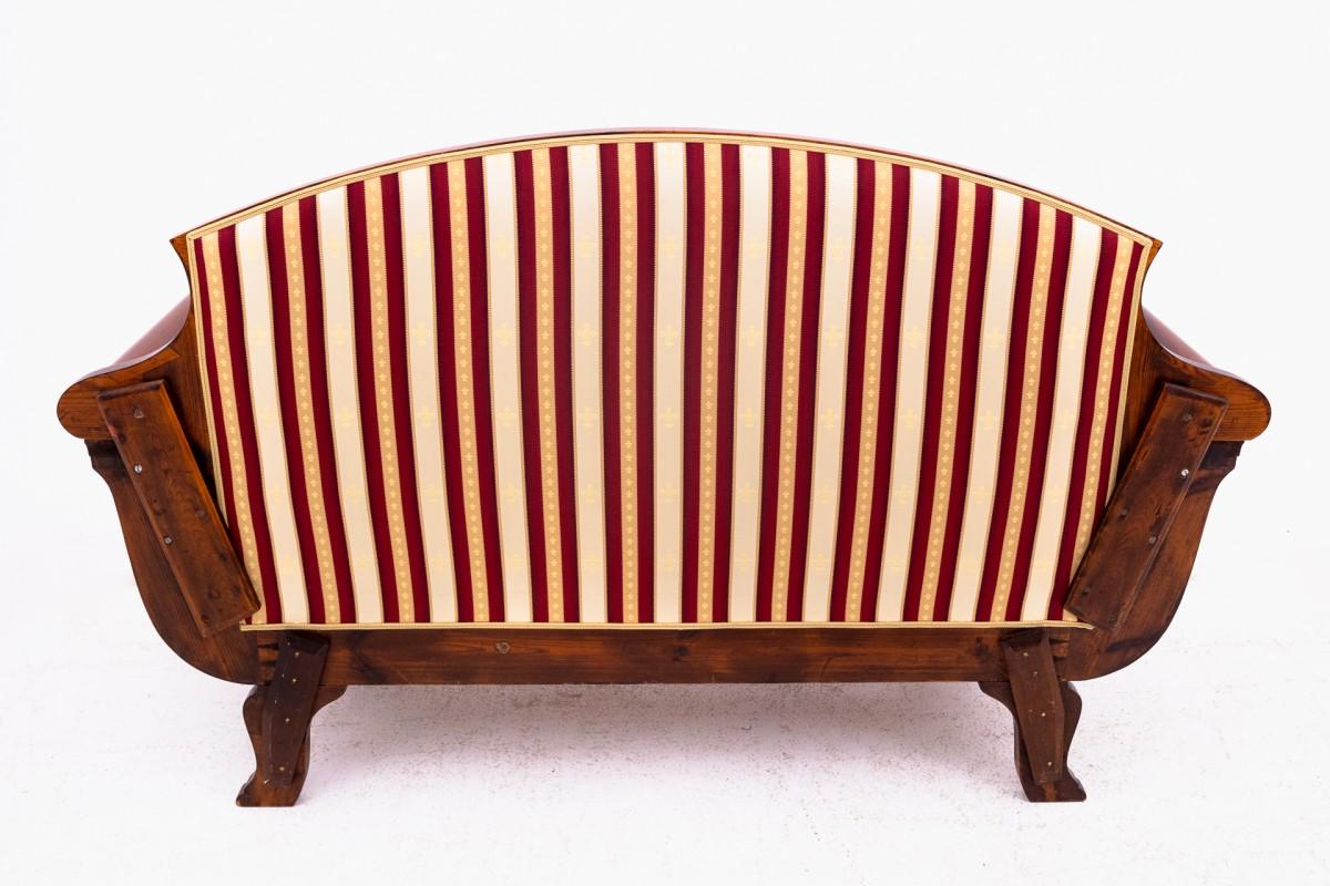 Antique sofa from the late 19th century, Northern Europe. For Sale 5