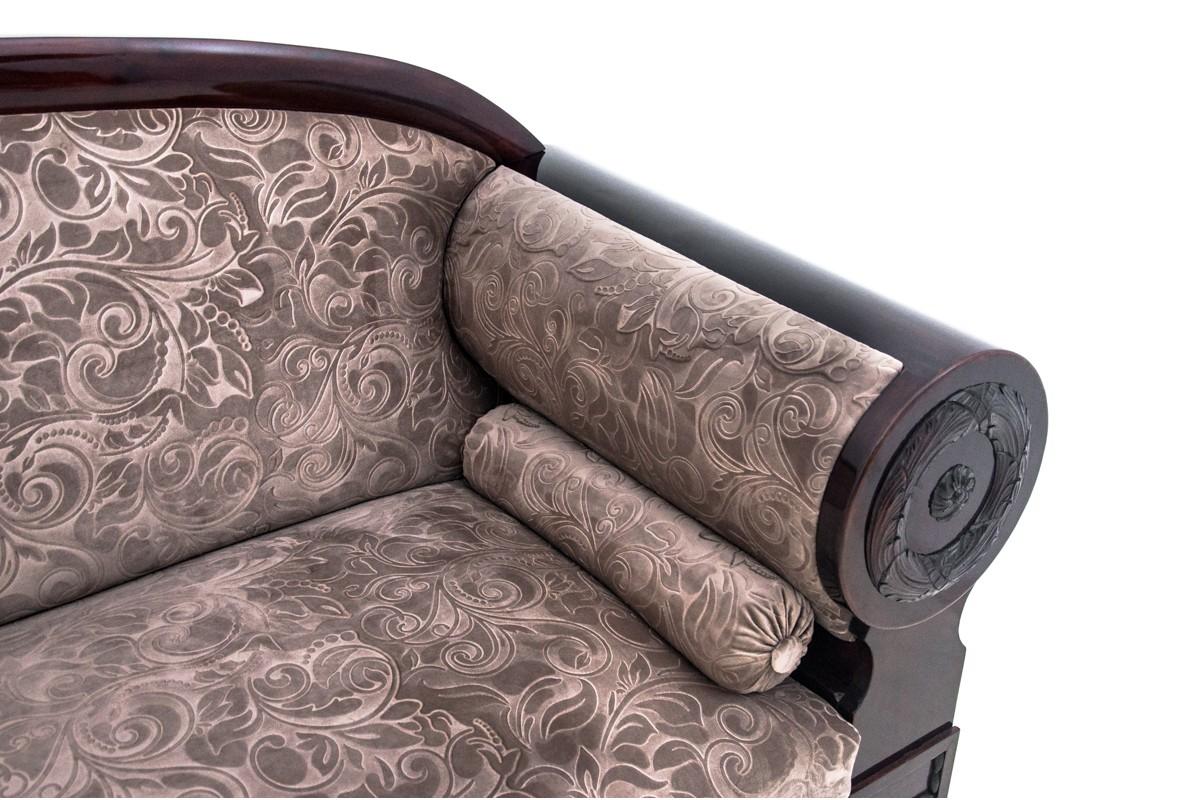 Antikes Sofa im Biedermeier, Nordeuropa, um 1840. im Zustand „Gut“ im Angebot in Chorzów, PL