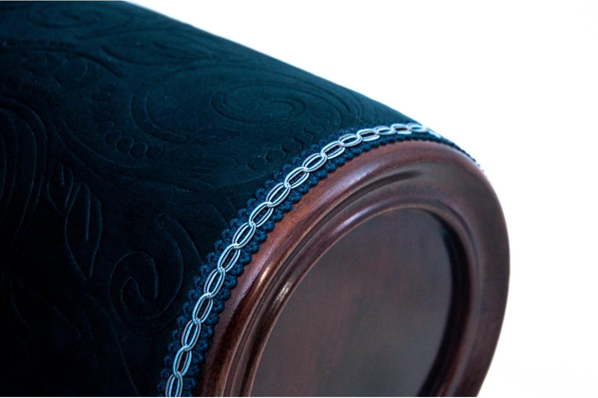 XIXe siècle Canapé ancien, Europe du Nord, vers 1870. en vente
