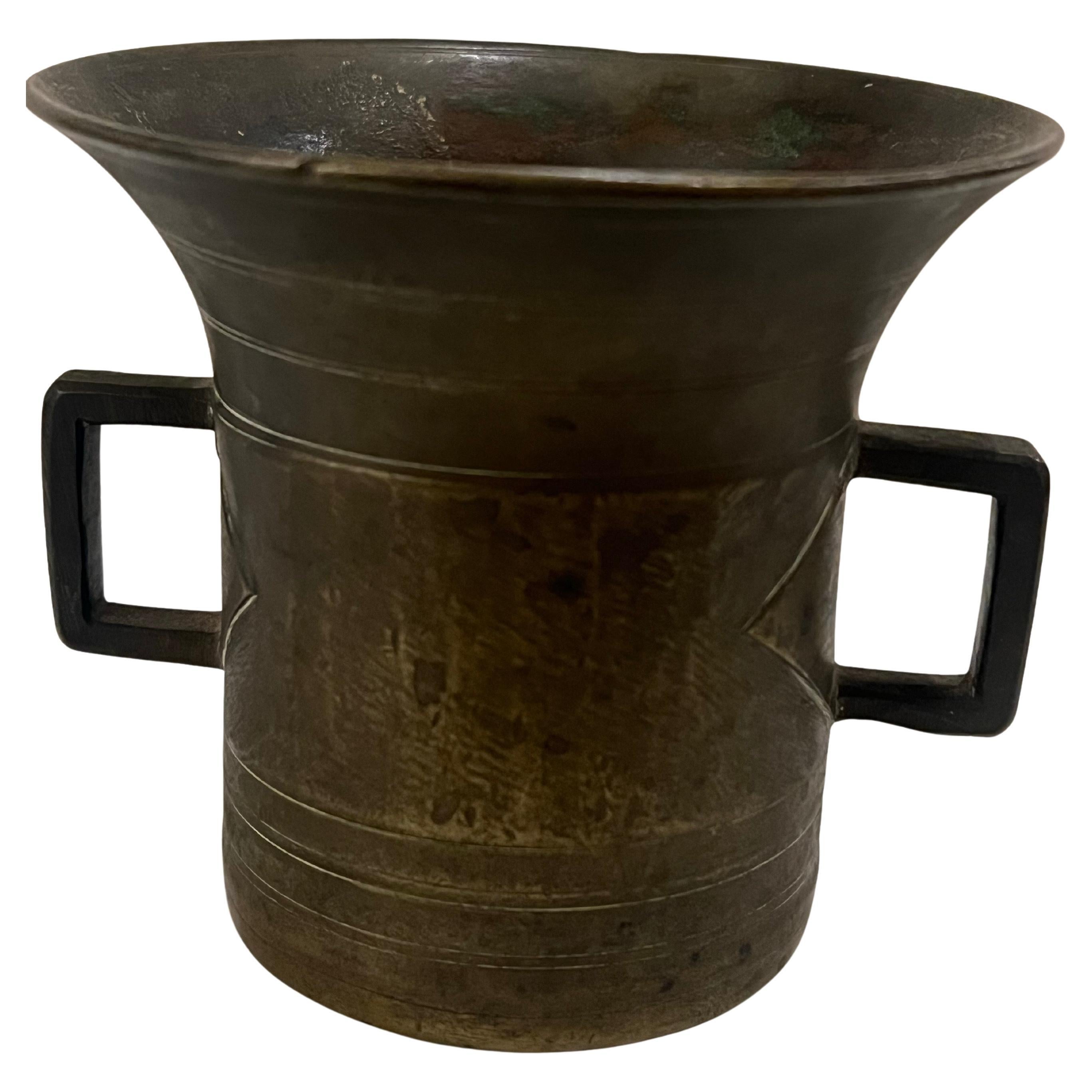 American Antique Solid Bronze Mortar with Handles Arts & Crafts For Sale