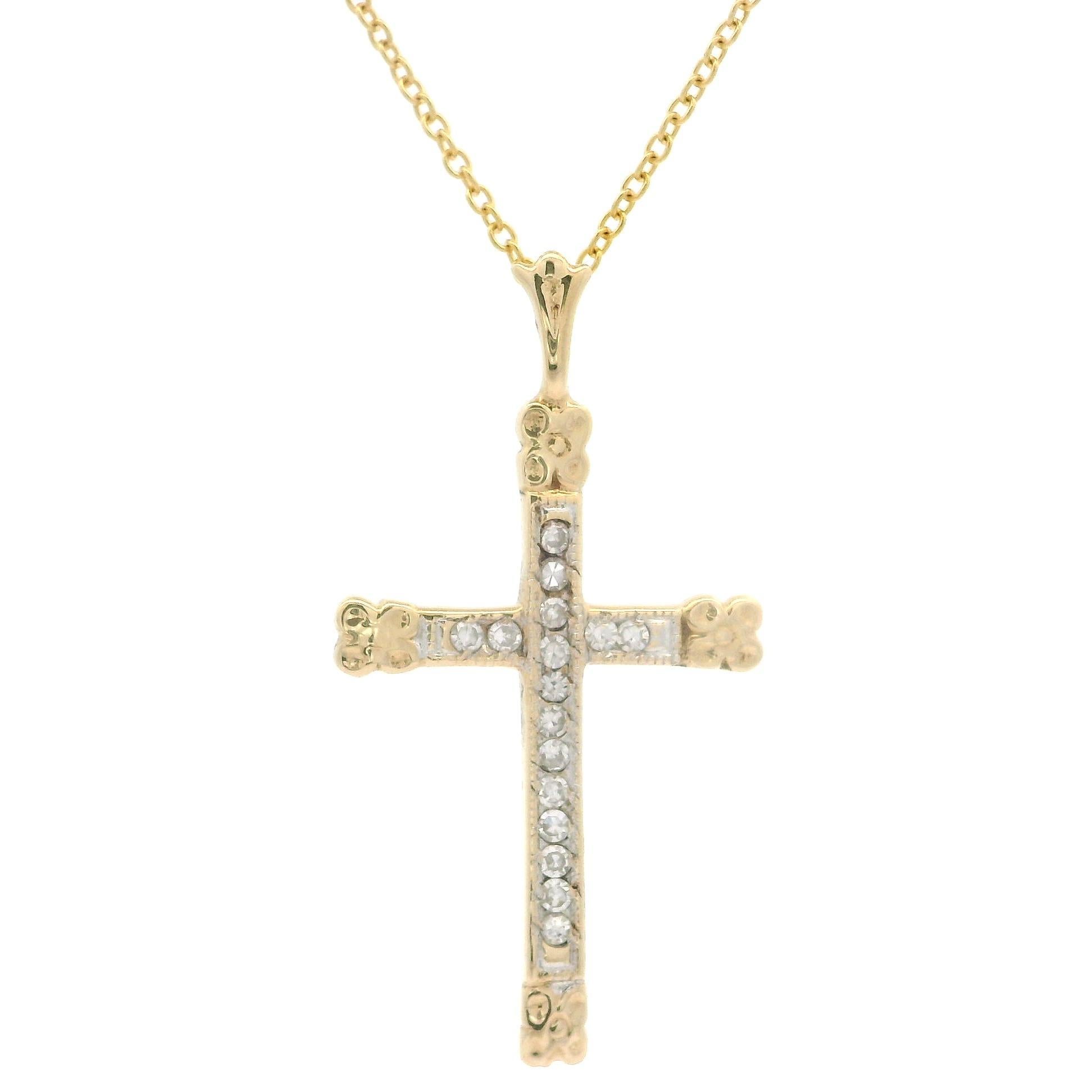 Taille simple Pendentif croix antique en or massif 0,12 carat avec diamants sur chaîne à maillons de 18 pouces en vente