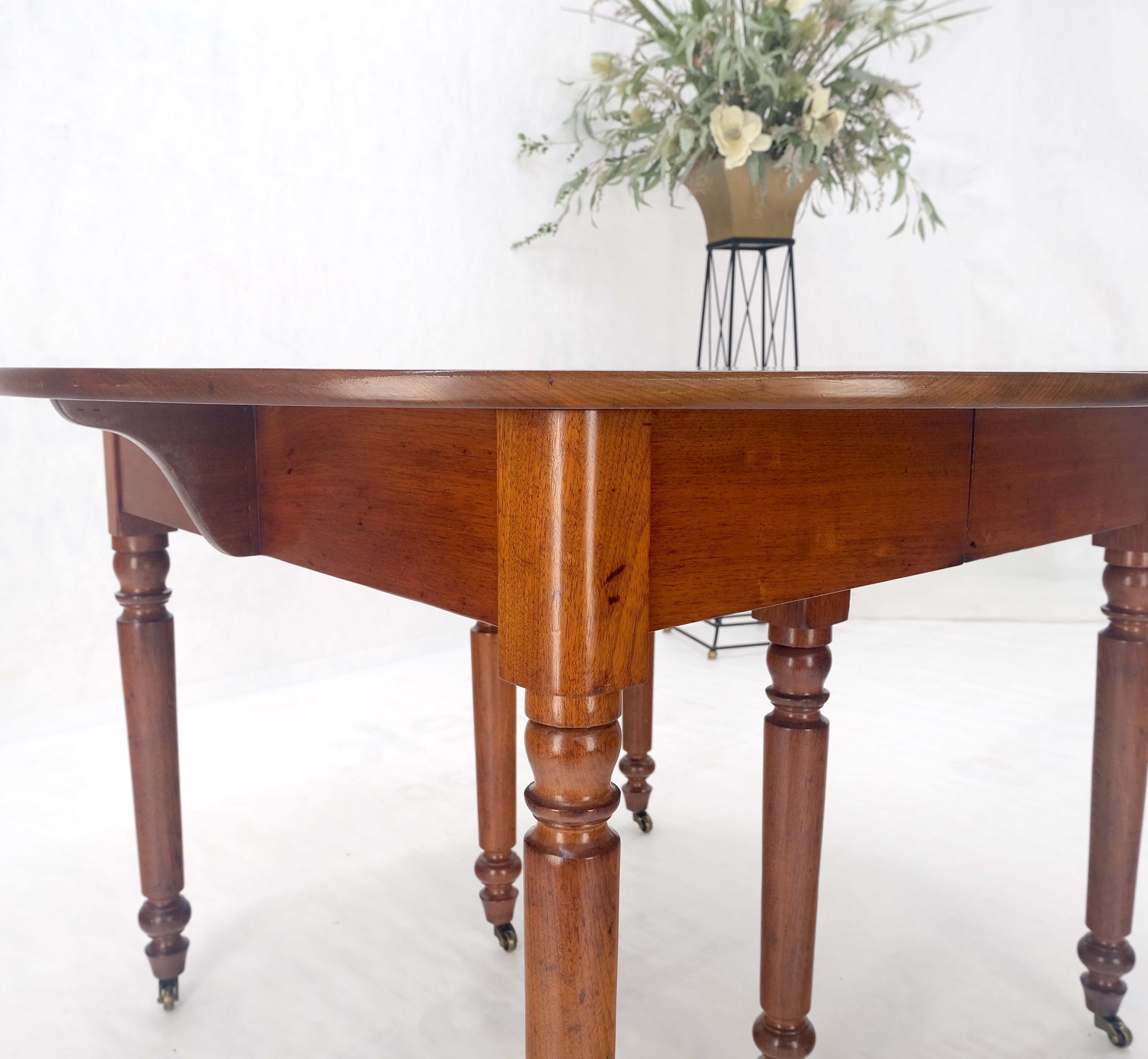 Sheraton Antique Solid Light Amber Walnut Round Dining Table 4 Extension Boards MINT! For Sale