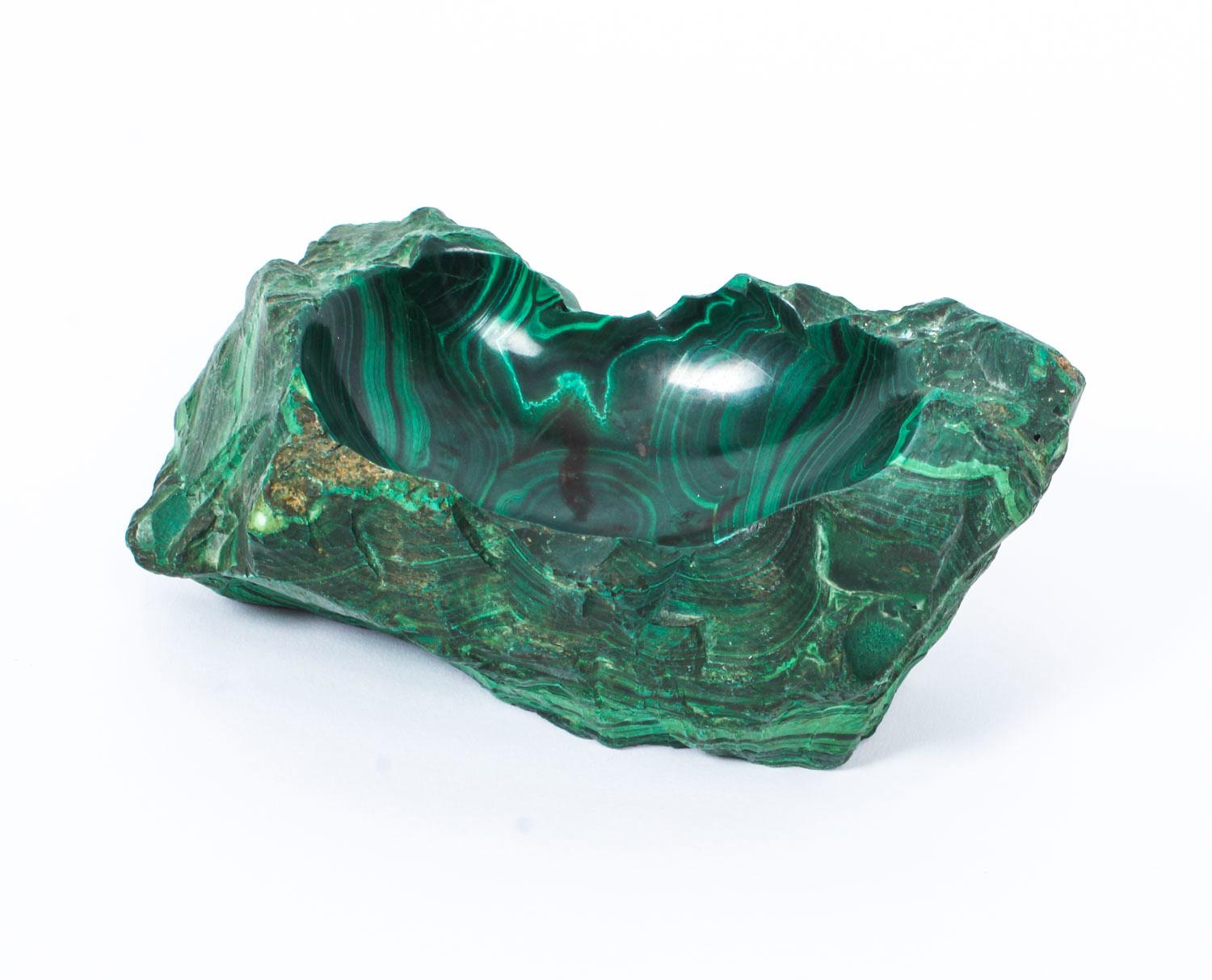 Antique Solid Malachite Trinket Dish, 20th Century In Good Condition In London, GB