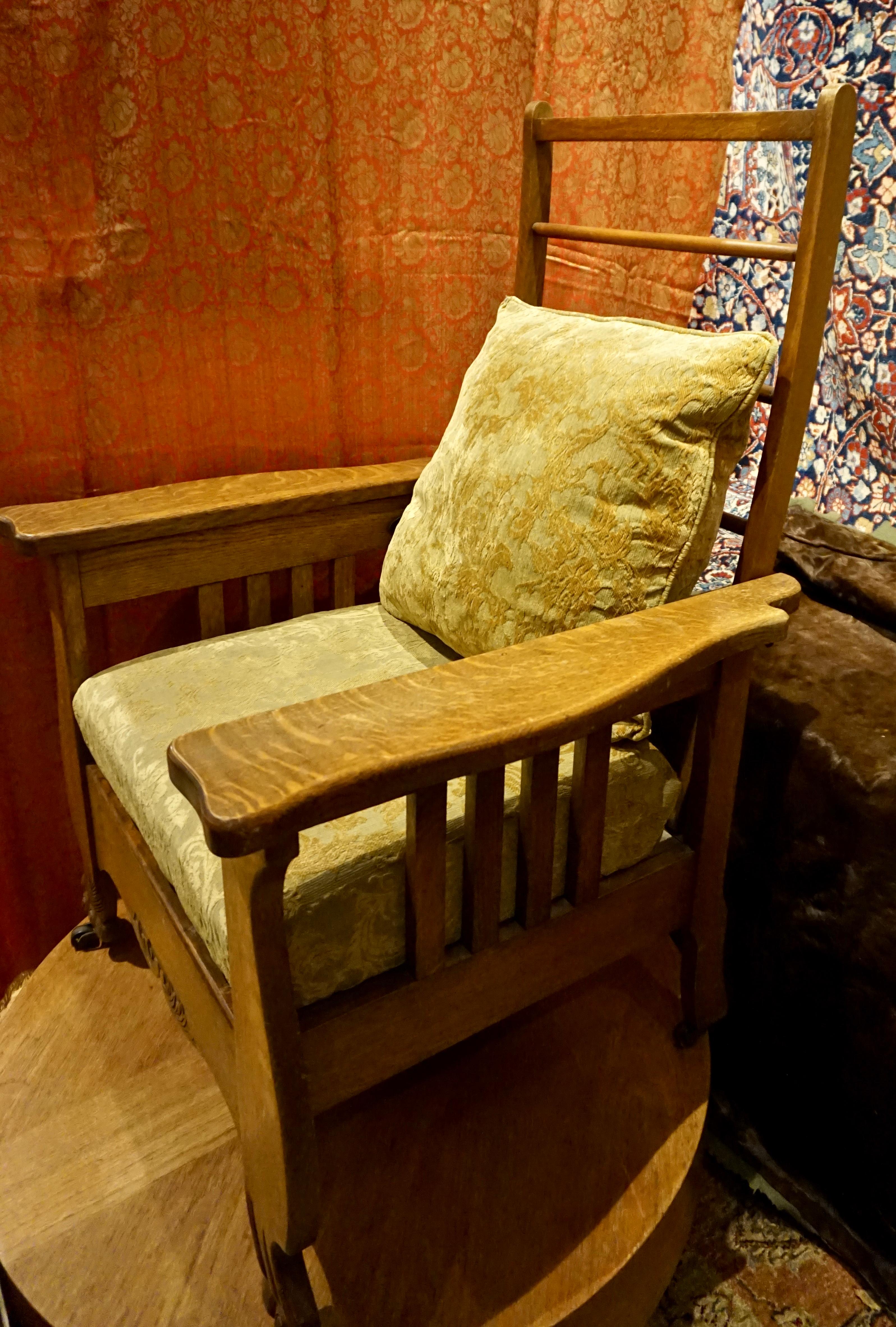 arts and crafts morris chair