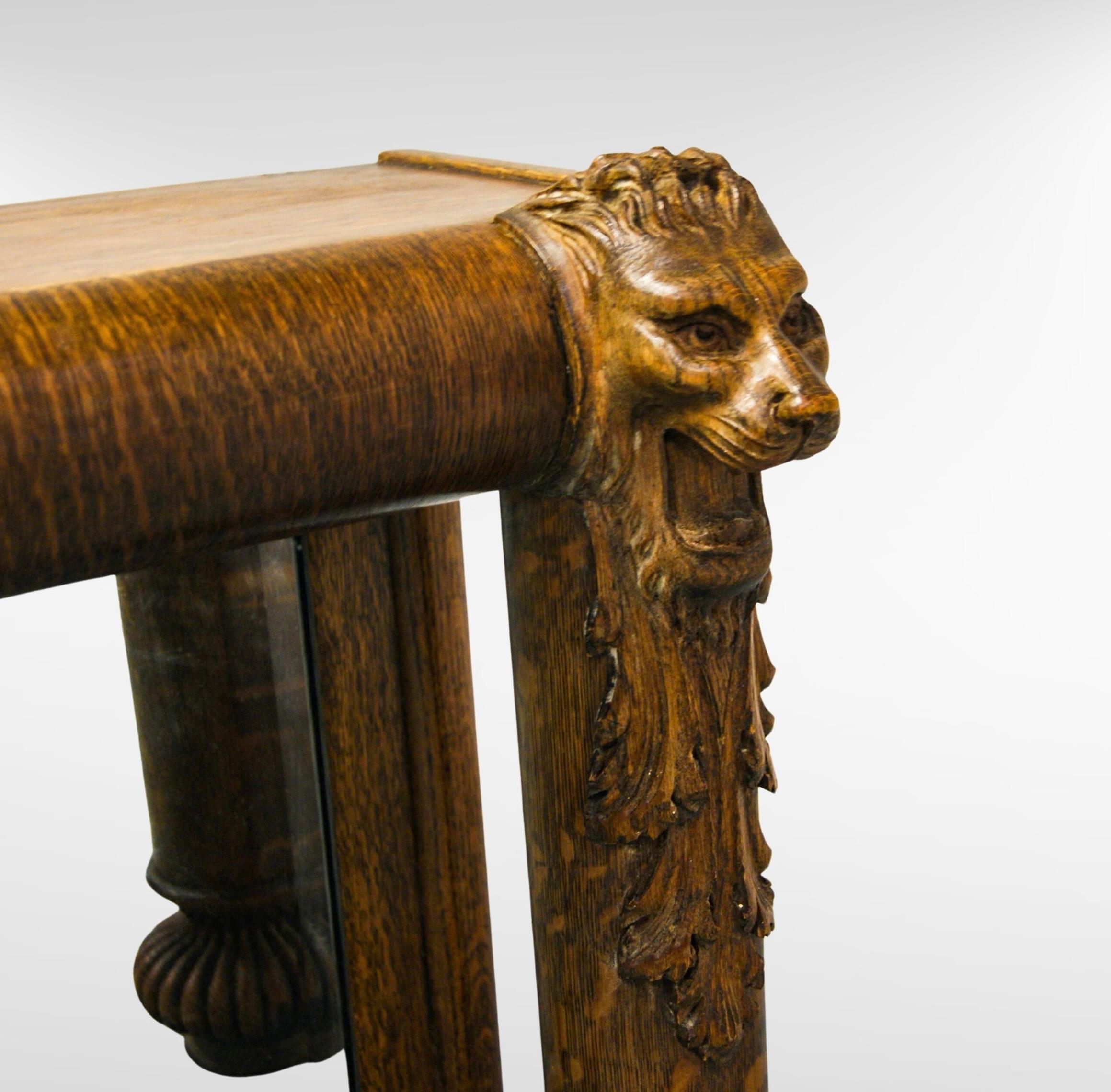 Antiker, rechteckiger, geschnitzter Übermantel-Spiegel oder Flurbank aus massiver Eiche mit Löwenköpfen (Englisch) im Angebot