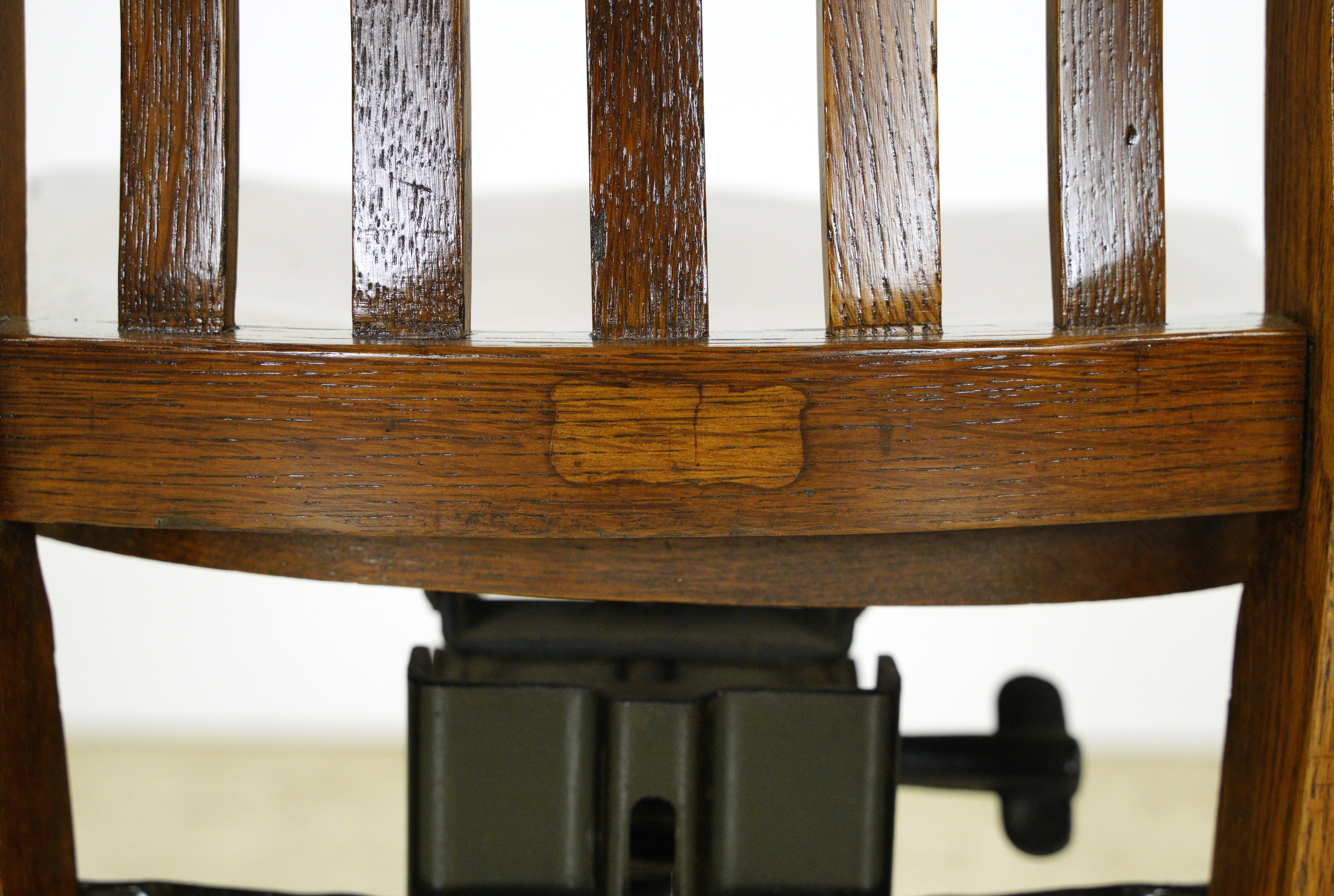 Antique Solid Oak Swivel Adjustable Desk Office Chair 7
