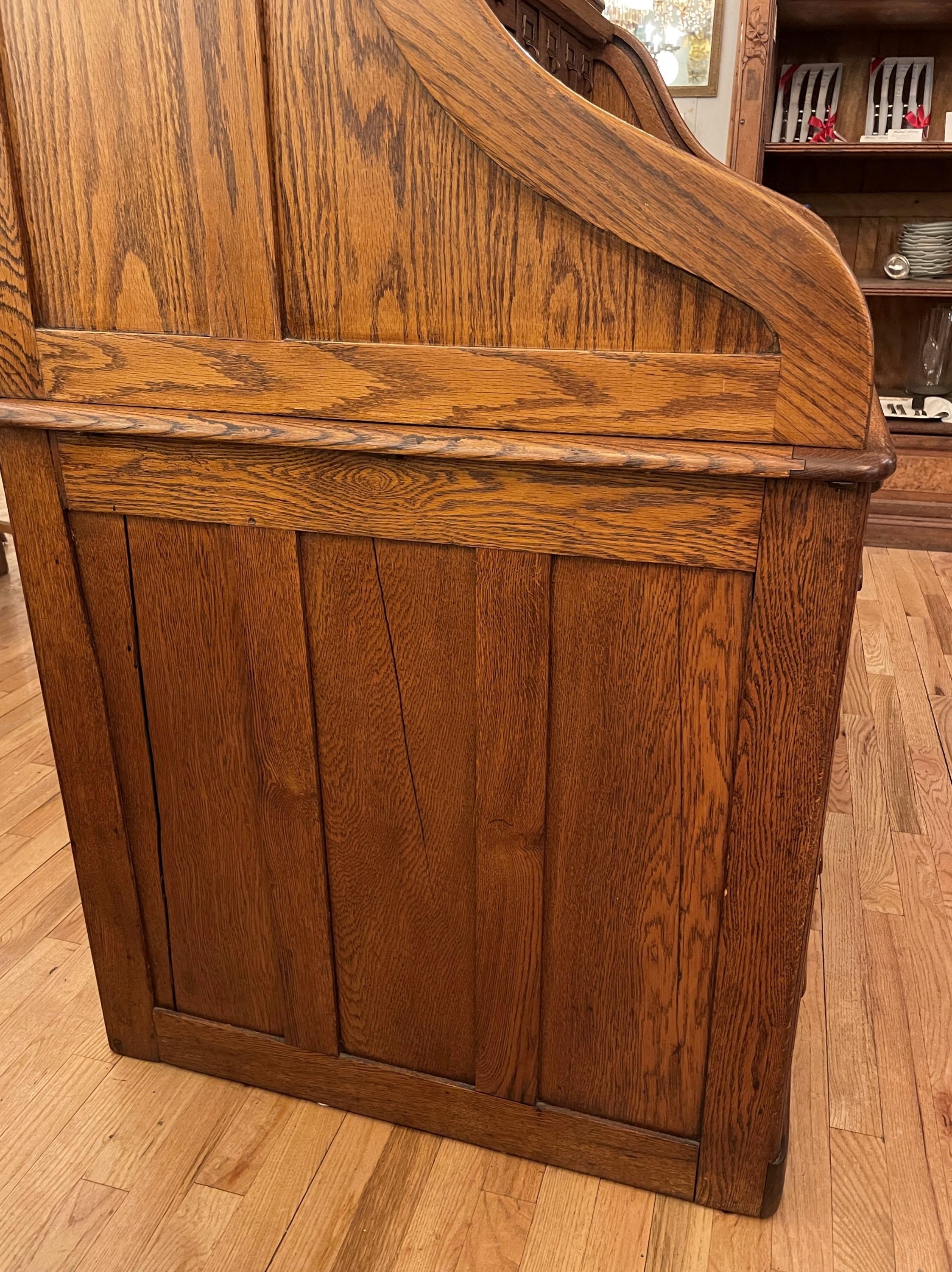 Antique Solid Oak Wood Roll Top Desk w/ Many Drawers 5