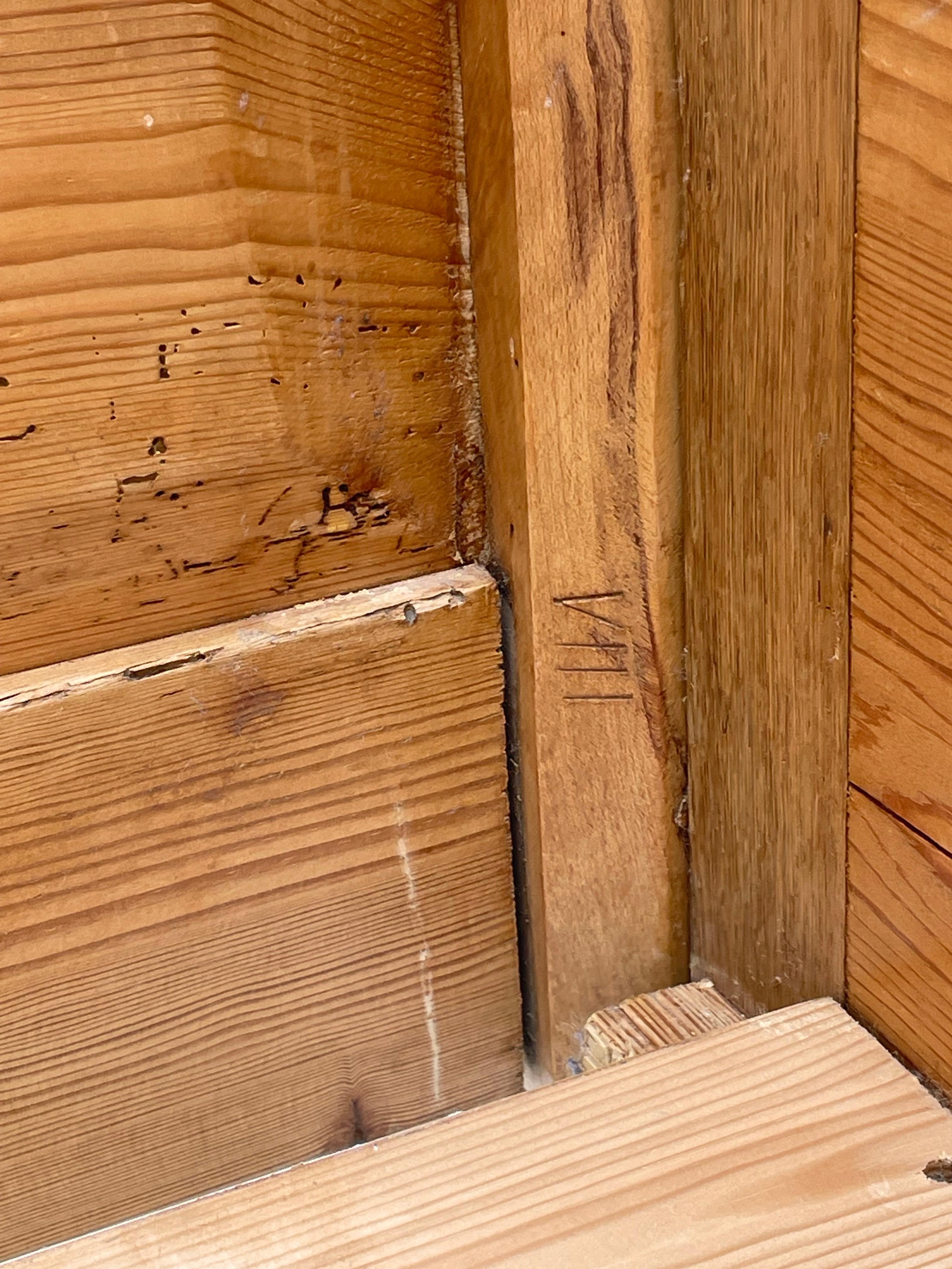 Antique Solid Pine English Child Size Box Bed 2