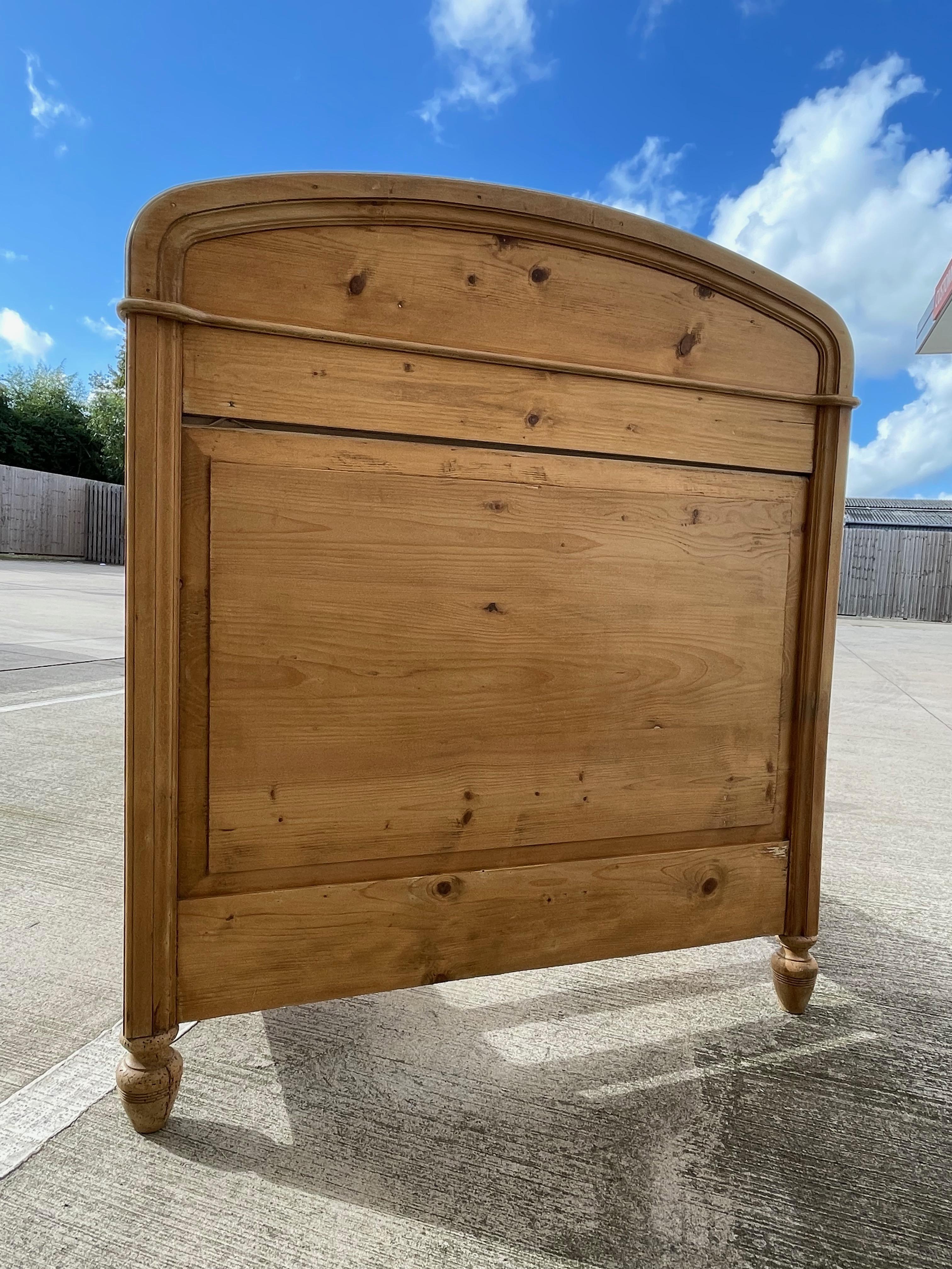 Antique Solid Pine English Box Bed 10