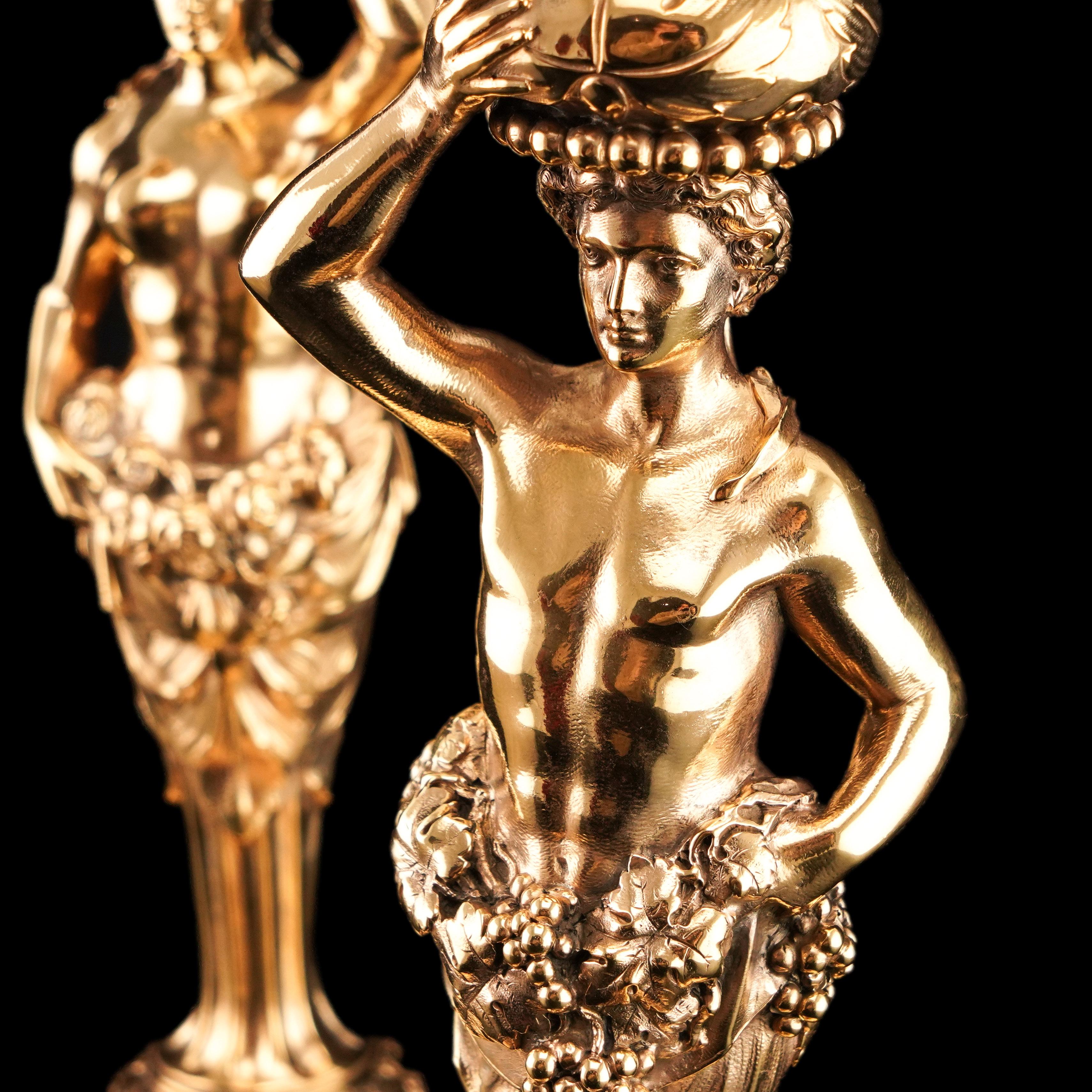 Candelieri antichi in argento massiccio dorato Design/One - J.C. Klinkosch c.1870 in vendita 12