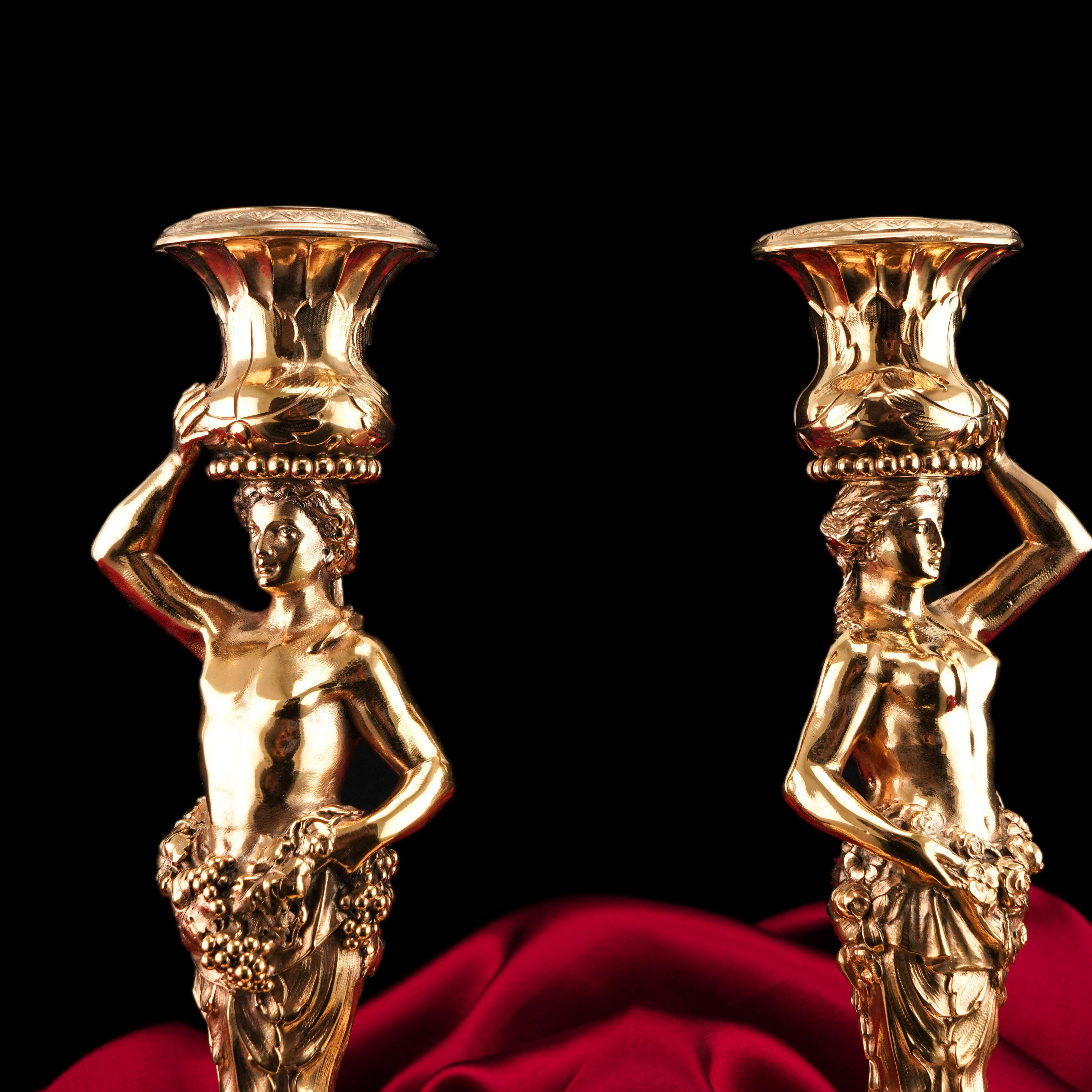 Candelieri antichi in argento massiccio dorato Design/One - J.C. Klinkosch c.1870 in vendita 15