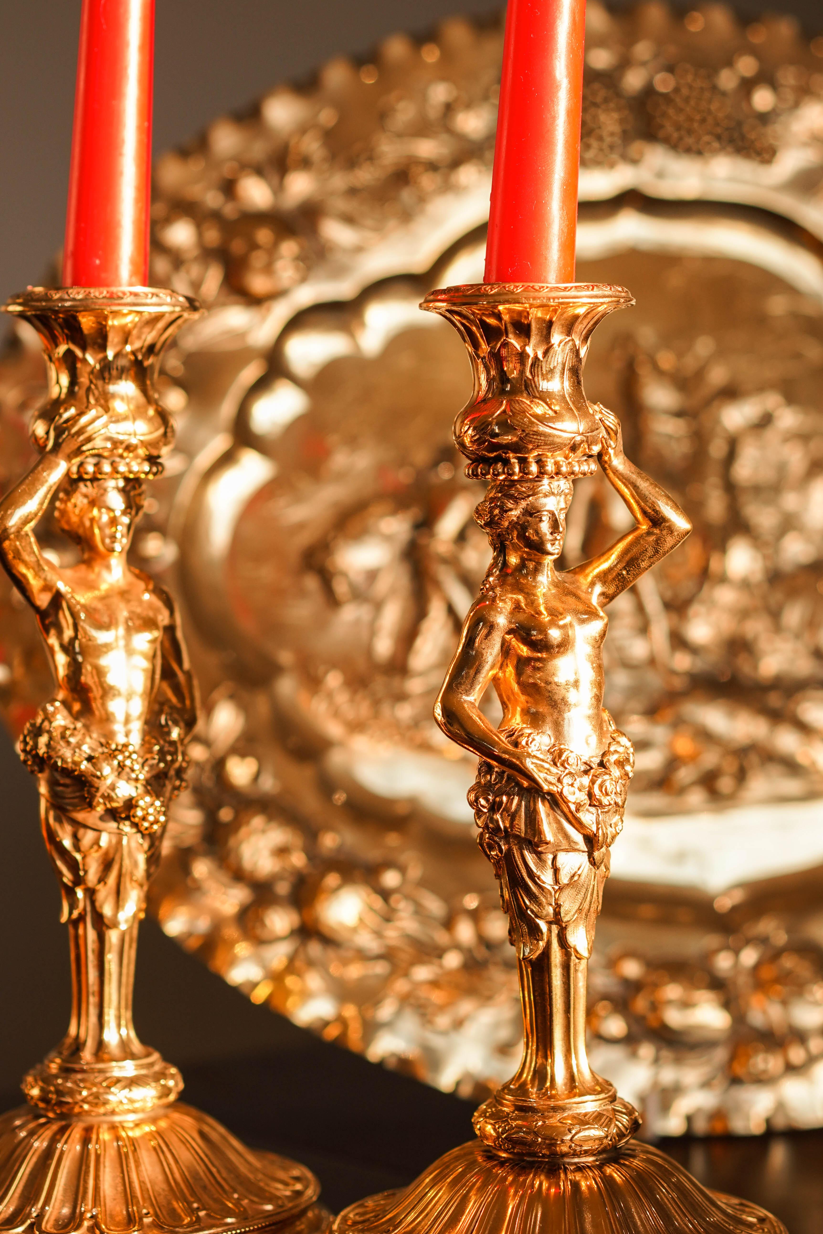 Candelieri antichi in argento massiccio dorato Design/One - J.C. Klinkosch c.1870 In condizioni buone in vendita a London, GB