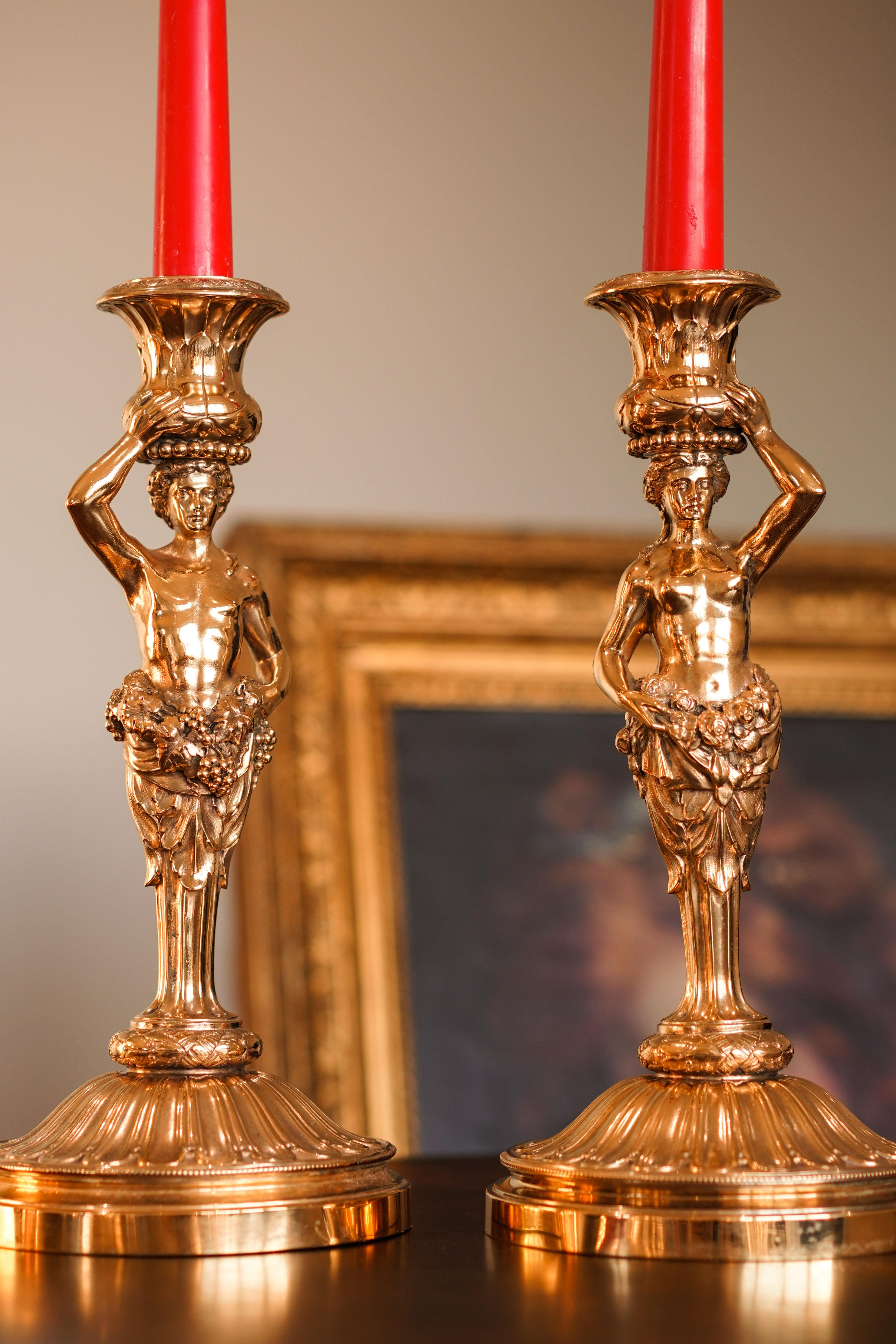 Candelieri antichi in argento massiccio dorato Design/One - J.C. Klinkosch c.1870 in vendita 1