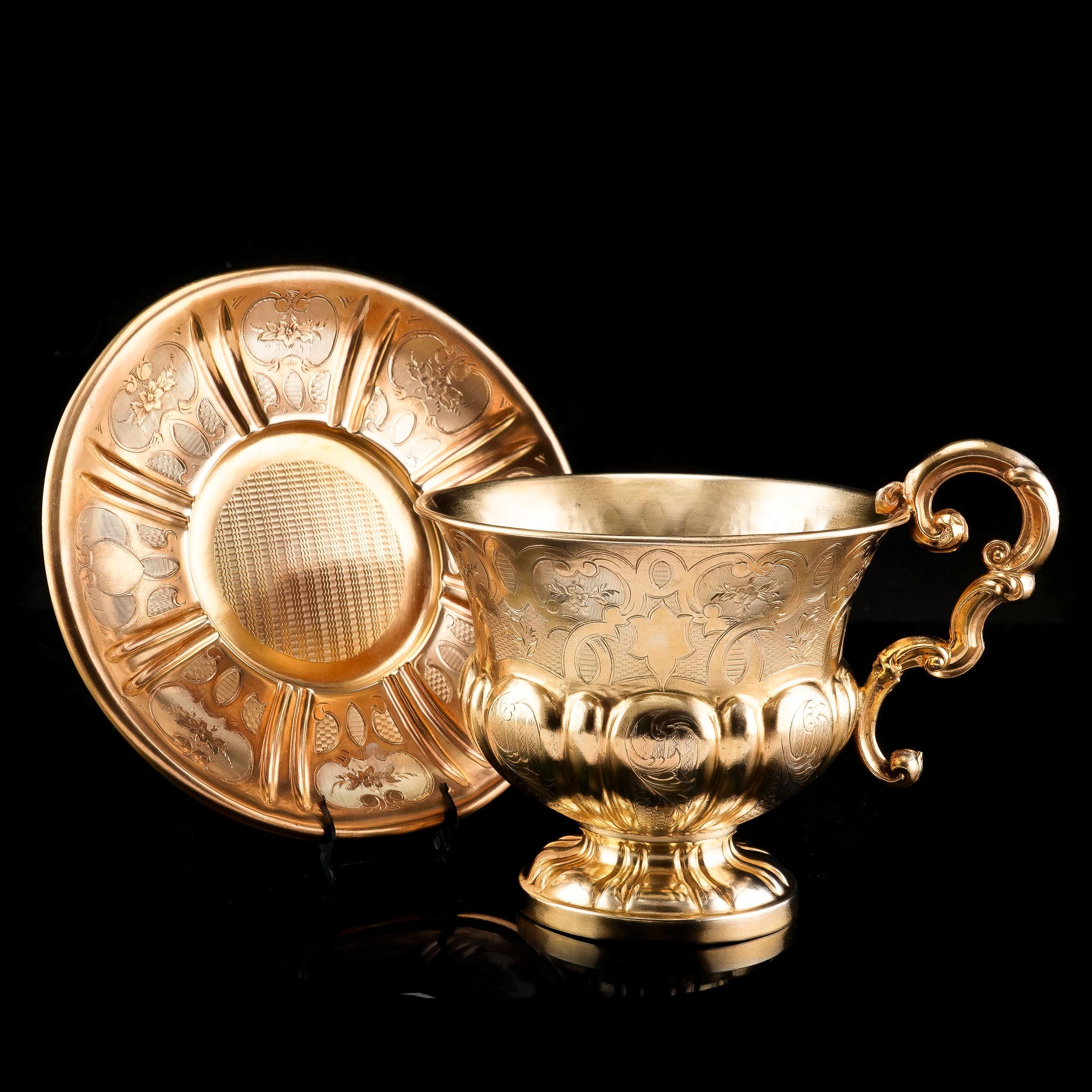 Antique Solid Silver Gilt Cup & Saucer with Fine Engravings, c.1880 For Sale 3