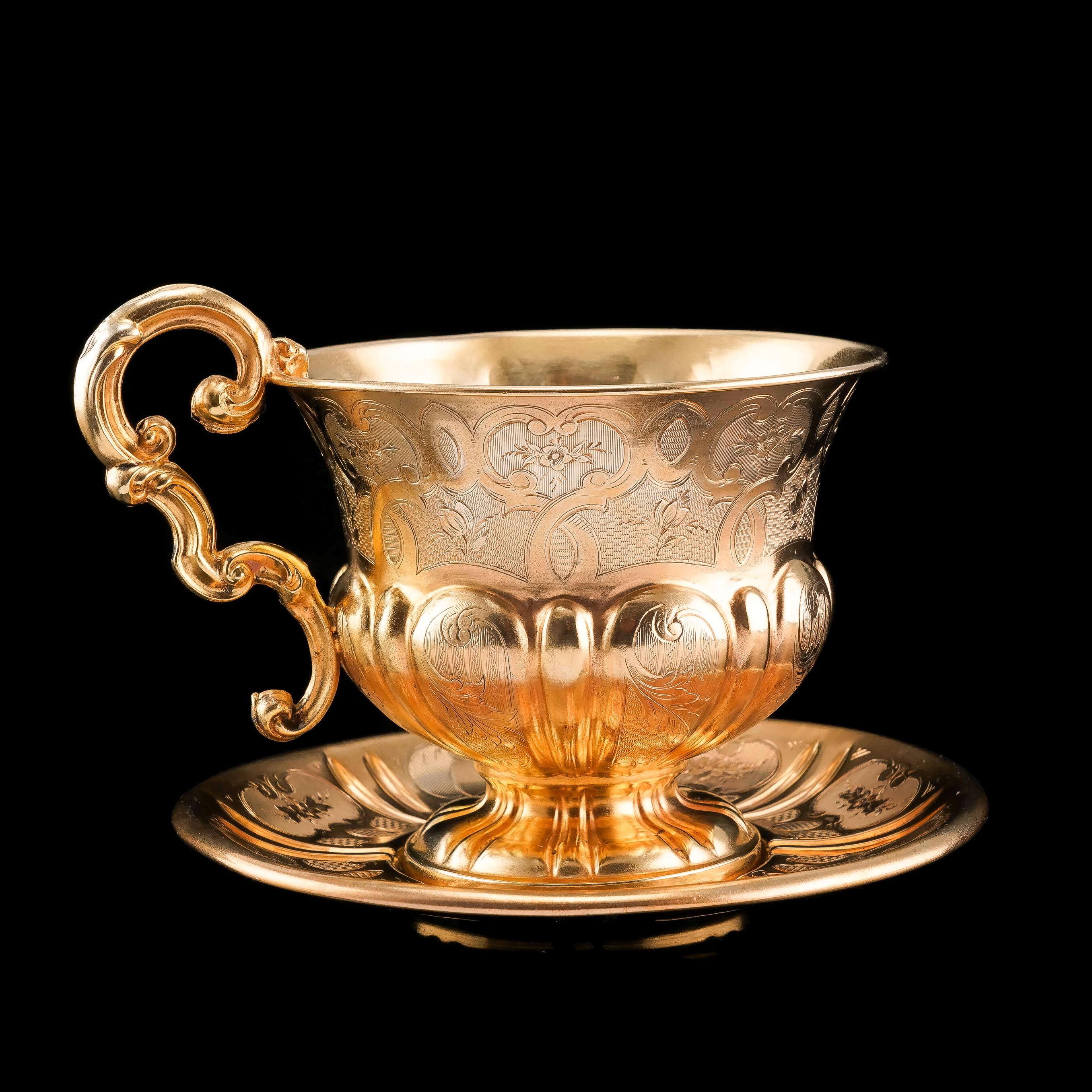 19th Century Antique Solid Silver Gilt Cup & Saucer with Fine Engravings, c.1880 For Sale