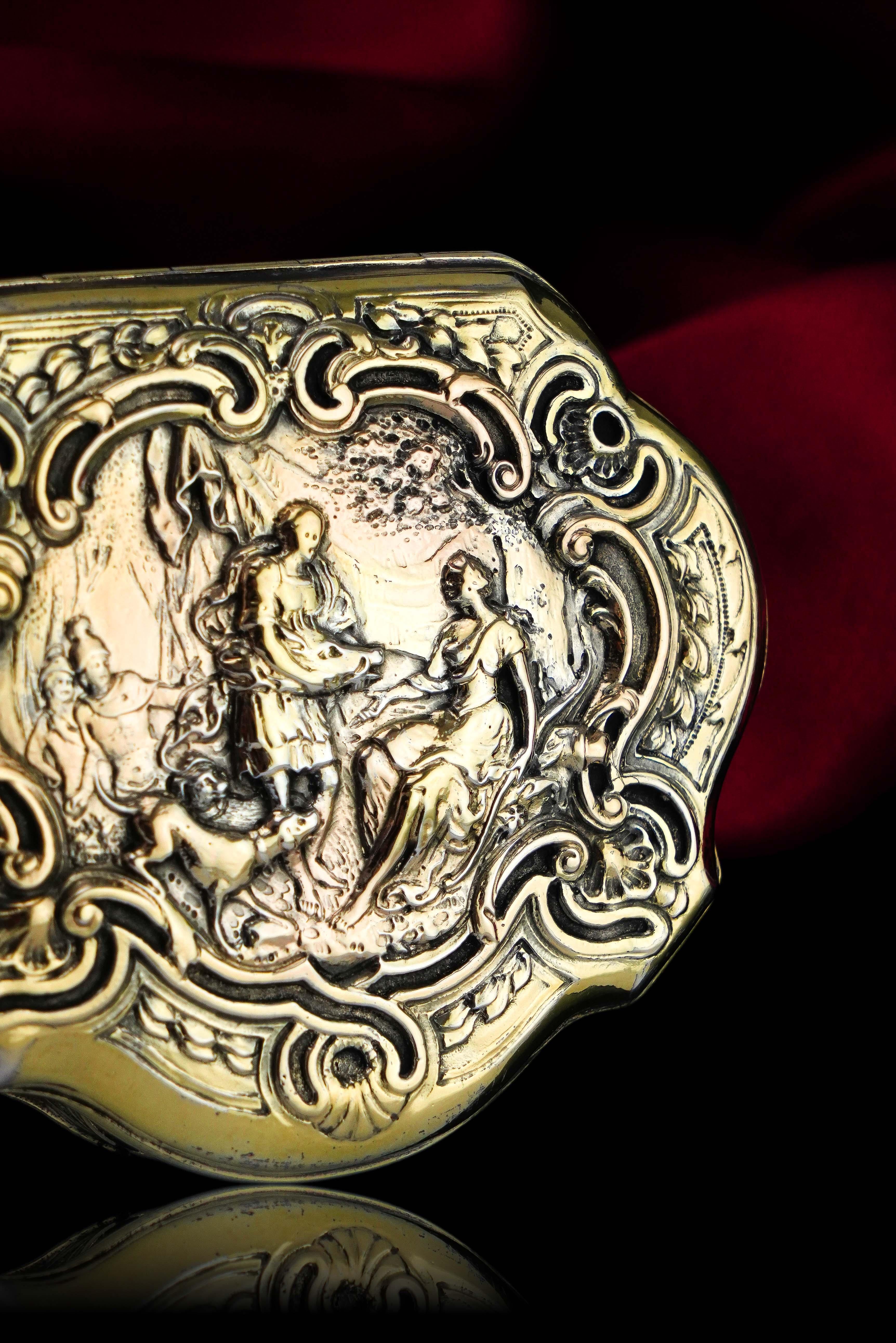 Antique Solid Silver Gilt Table Snuff Box, Rococo Motif and Meleager 18th c. For Sale 7