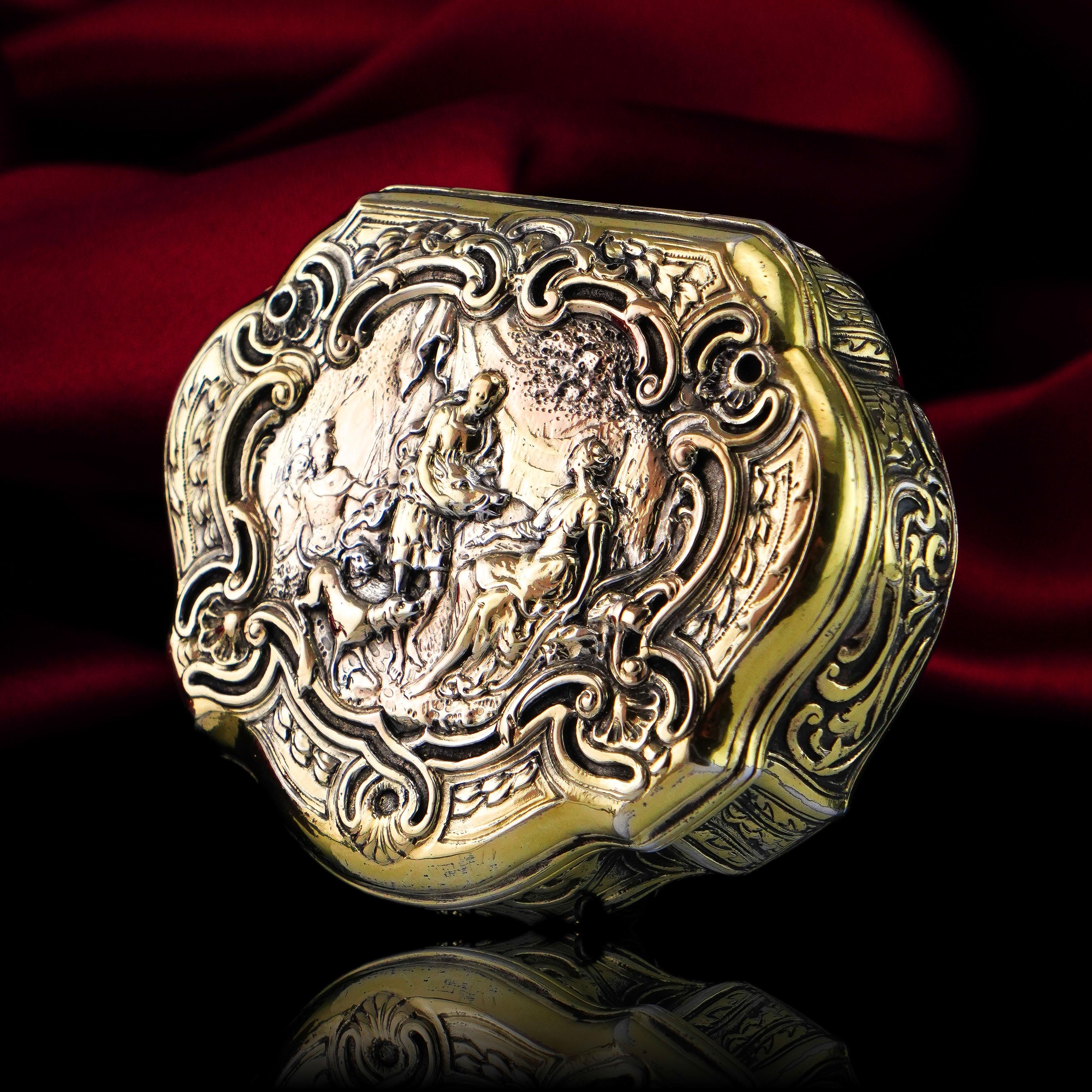 Antique Solid Silver Gilt Table Snuff Box, Rococo Motif and Meleager 18th c. For Sale 4