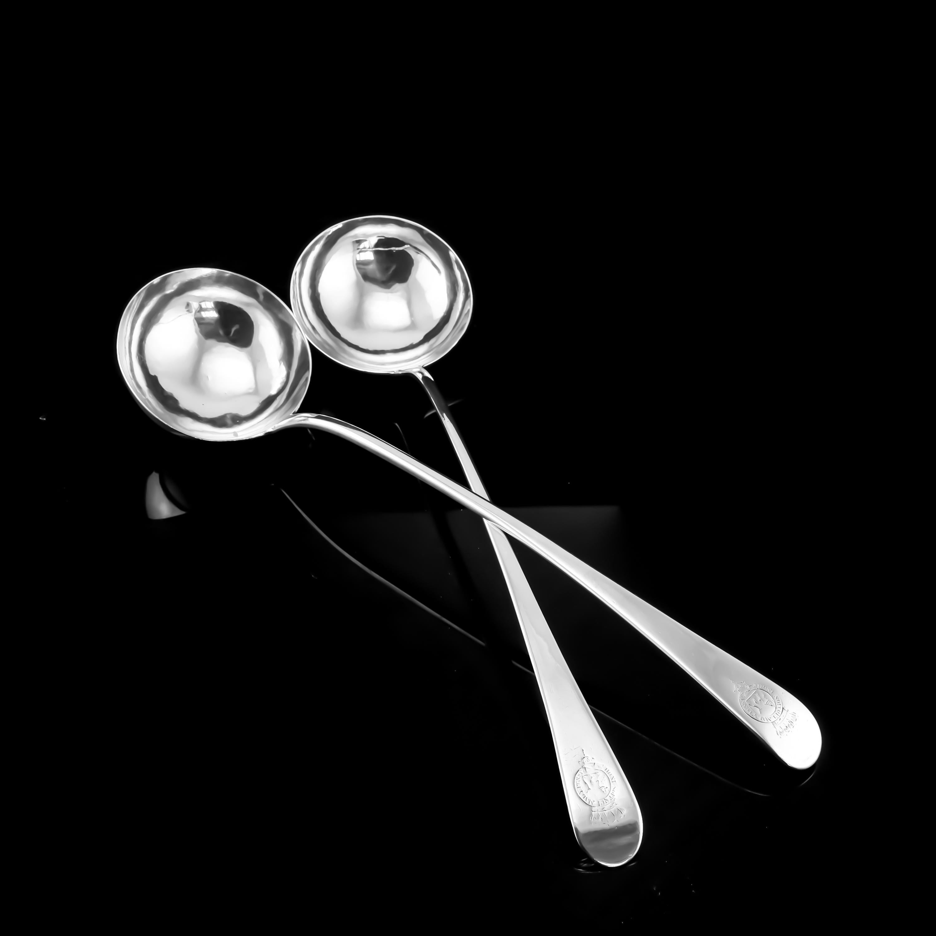Antique Solid Silver Pair of Georgian Large Ladles, Sutherland Crest 1784/5 For Sale 3