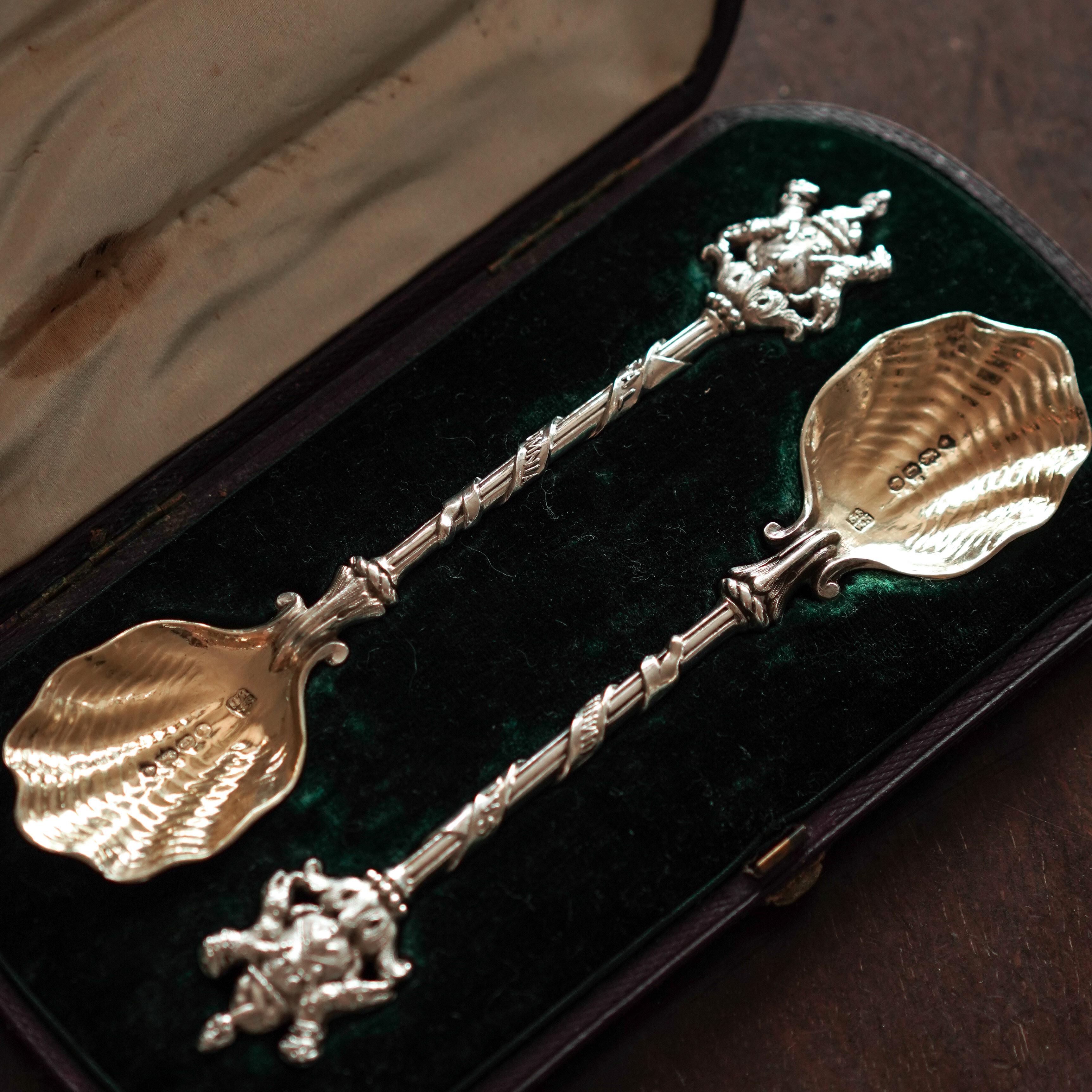 Paire de cuillères anciennes en argent massif, Salters Company - Smith, Nicholson &Co 1858 en vente 8