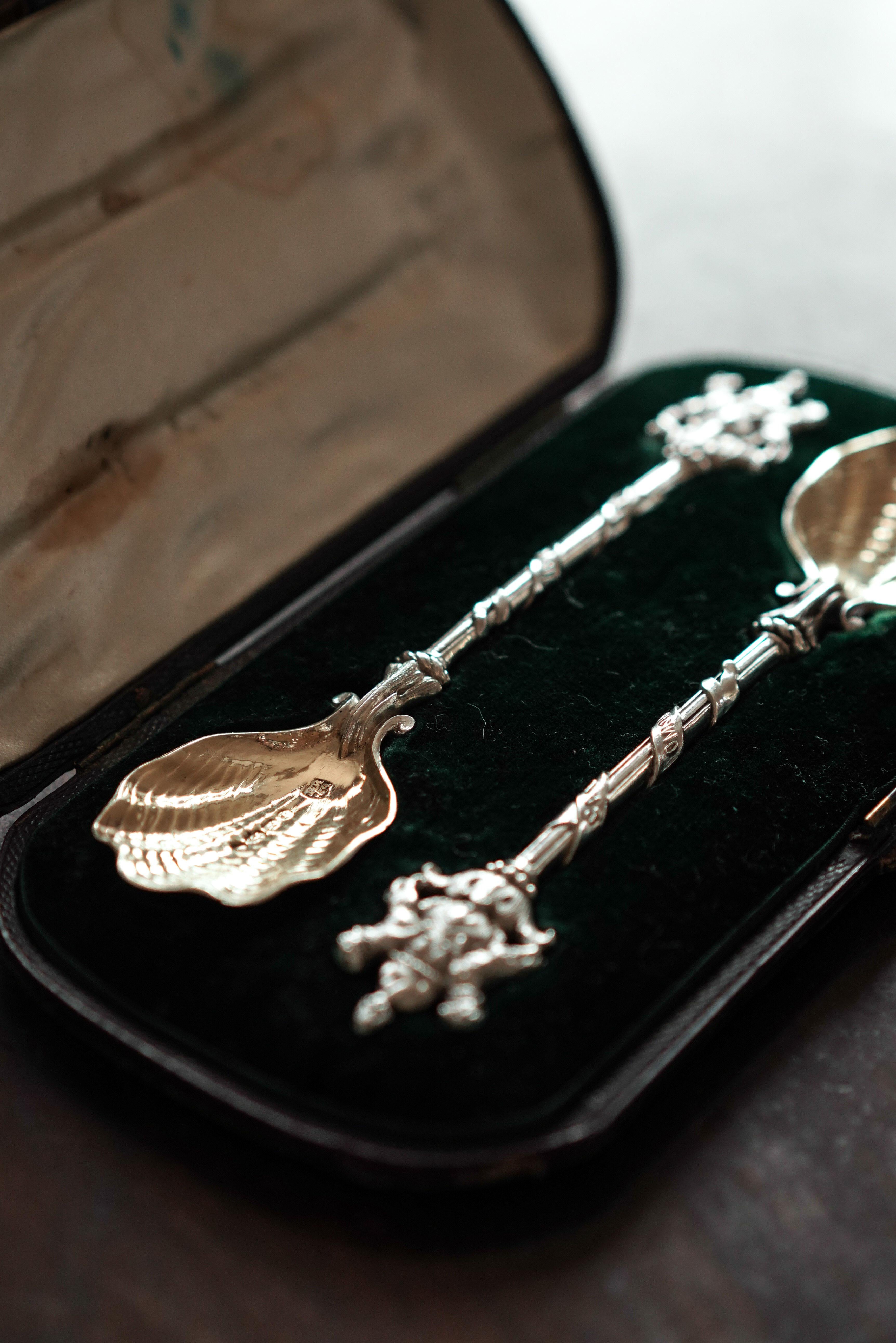 Paire de cuillères anciennes en argent massif, Salters Company - Smith, Nicholson &Co 1858 en vente 9