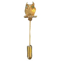 Antique Solid Yellow Gold Owl Stickpin with Bright Green Eyes Antique Solid Yellow Gold Owl Stickpin with Bright Green Eyes
