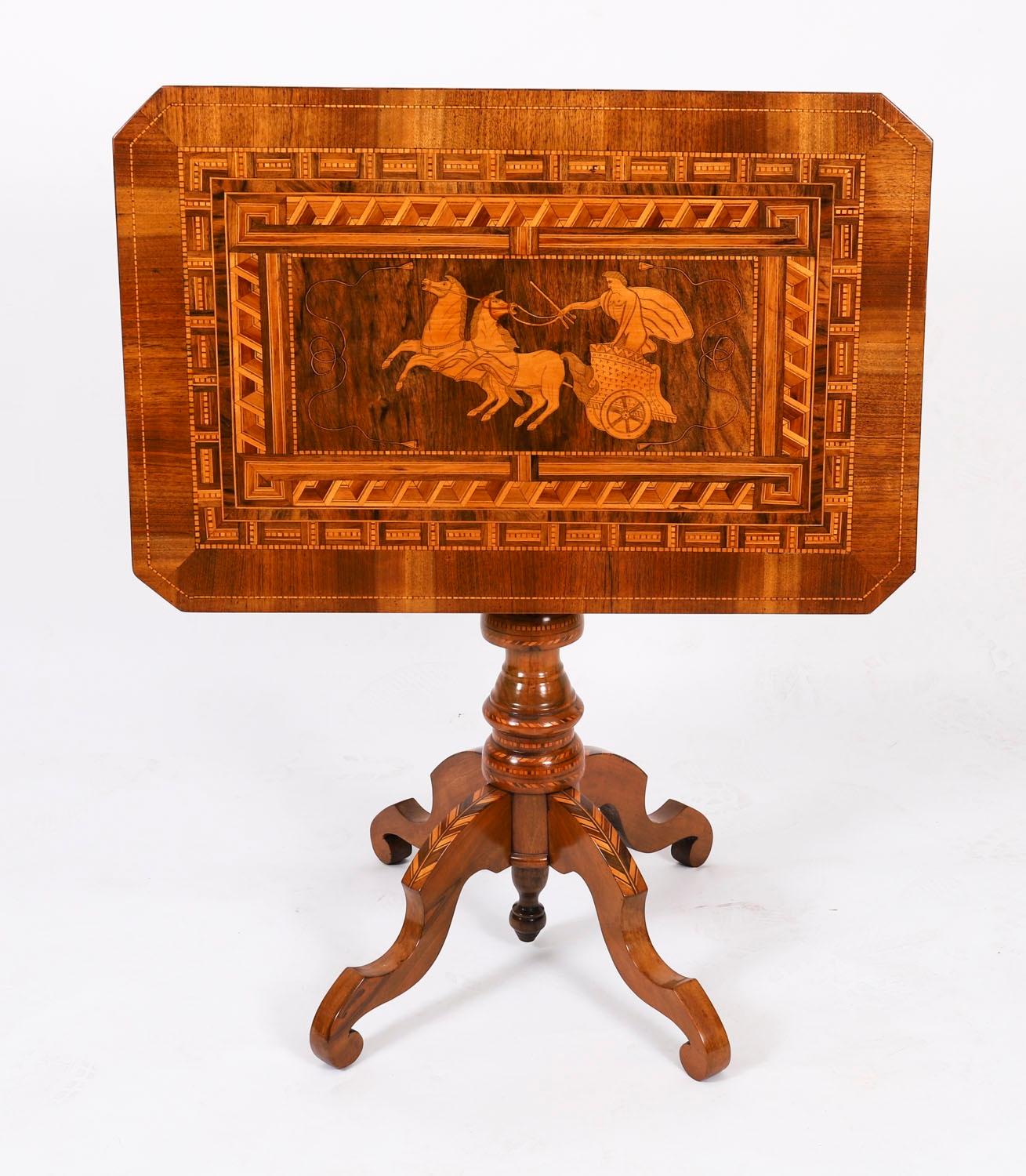 Ancienne table d'appoint en marqueterie et parqueterie italienne de Sorrento 19ème siècle en vente 6