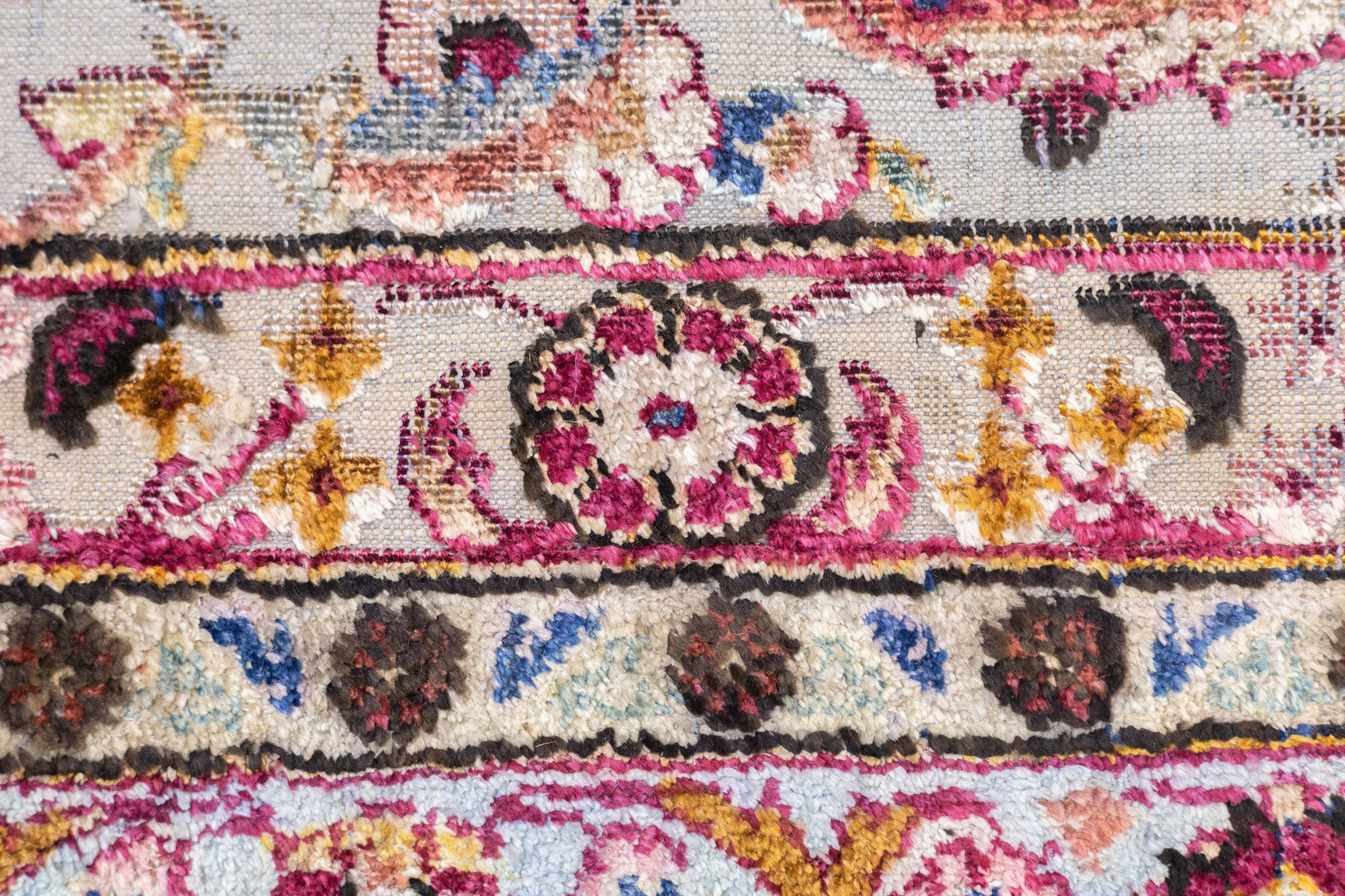 Hand-Knotted Antique Souf Kashan Rug 8' x 11'8'' For Sale