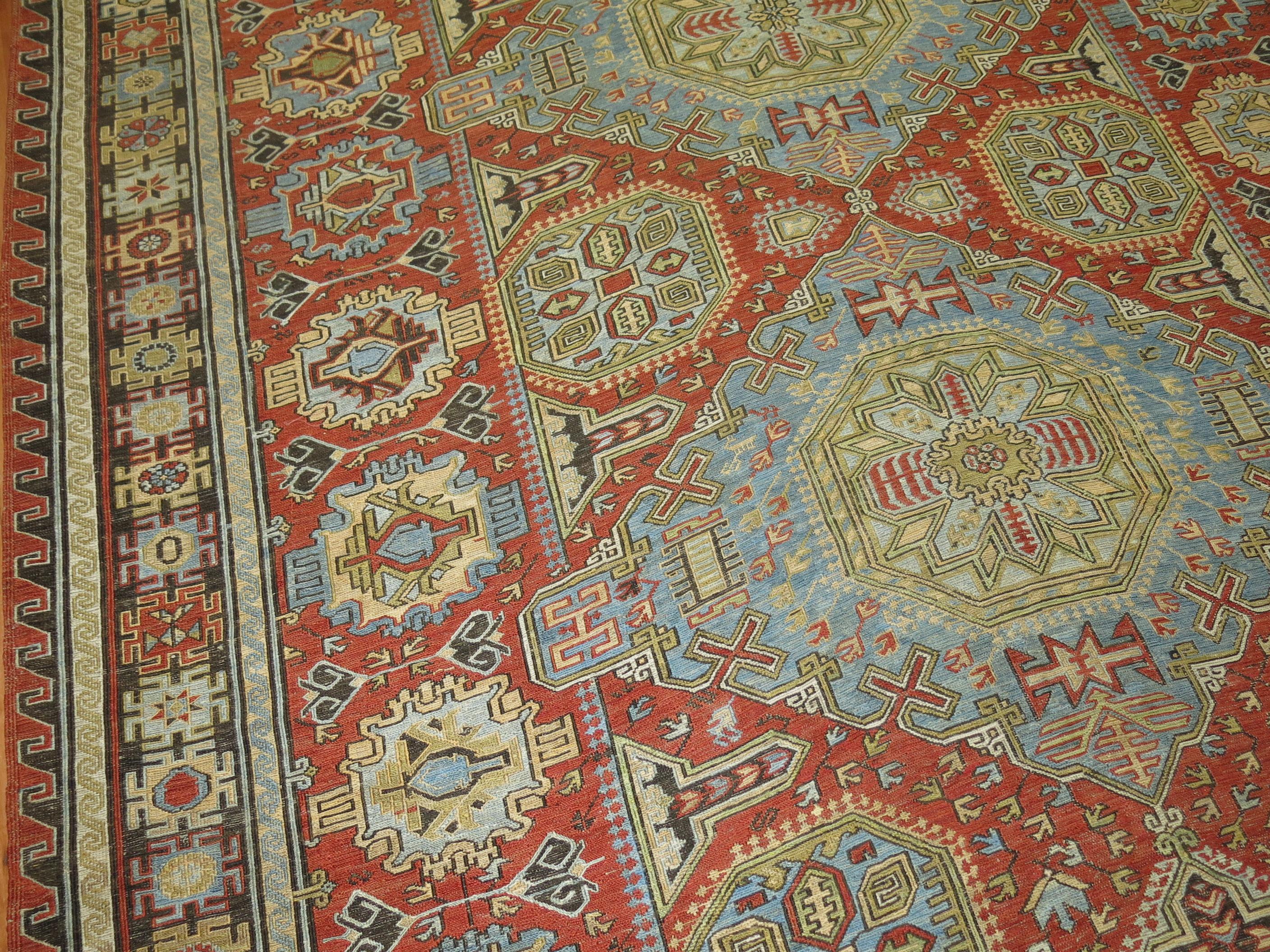 Antiker Soumac Flachgewebe-Teppich in Galeriengröße, antik (Stammeskunst) im Angebot