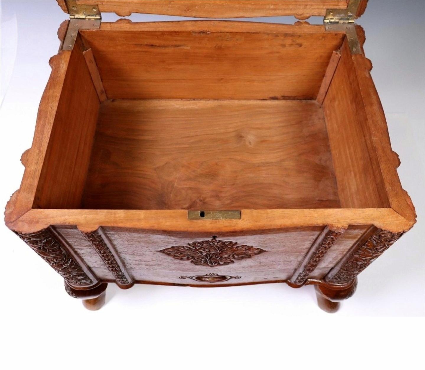 Large Antique South Asian Colonial Carved Camphor Wood Table Box Jewelry Casket For Sale 2