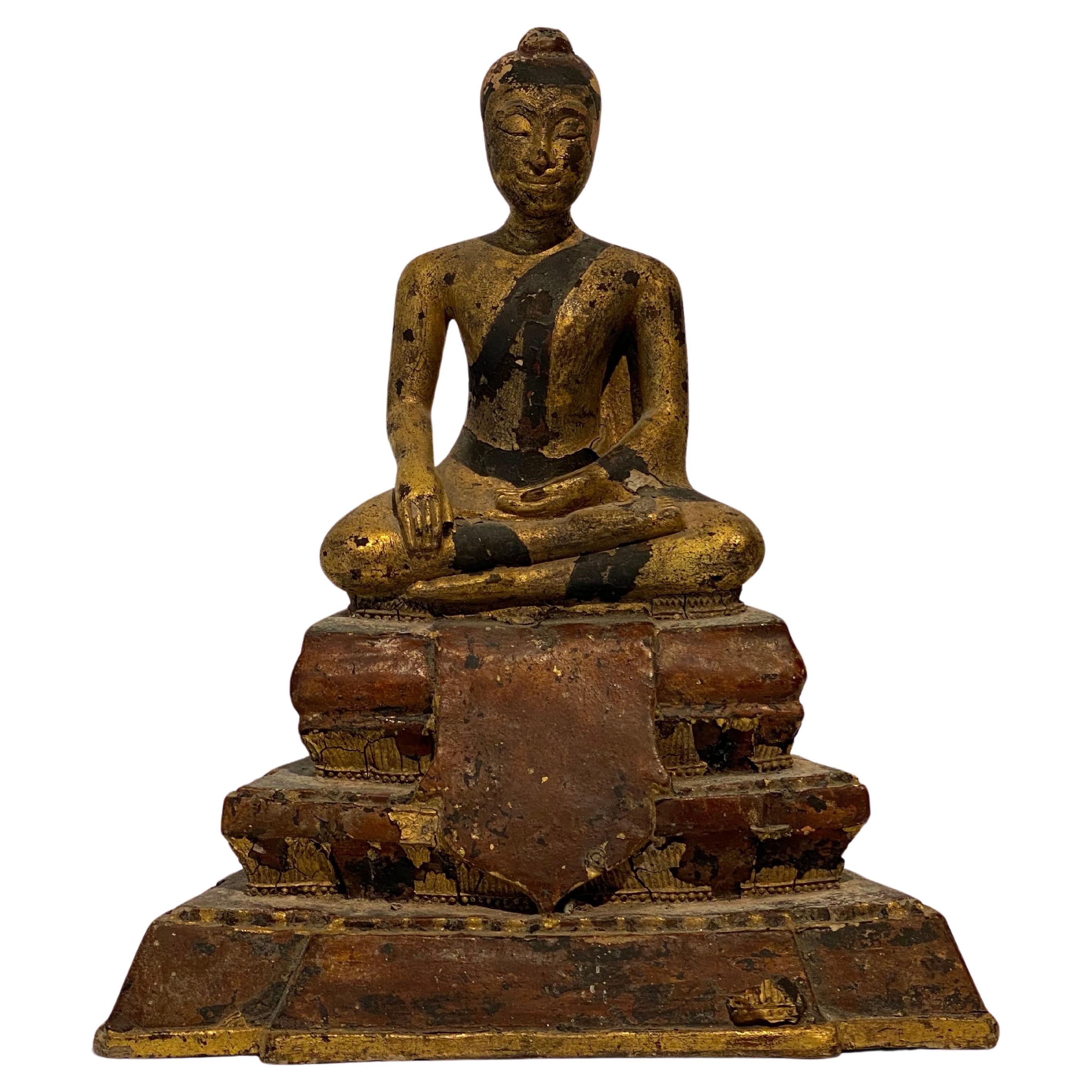 Sculpture ancienne de Bouddha d'Asie du Sud-Est