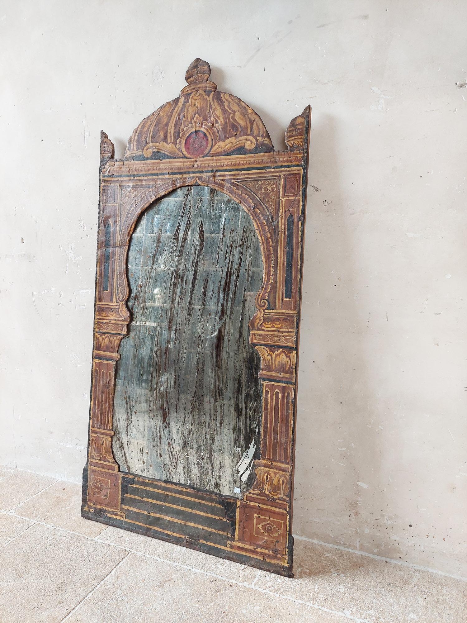 Spagnolo Antique Mirror del Sud Europa con influenze moresche in vendita