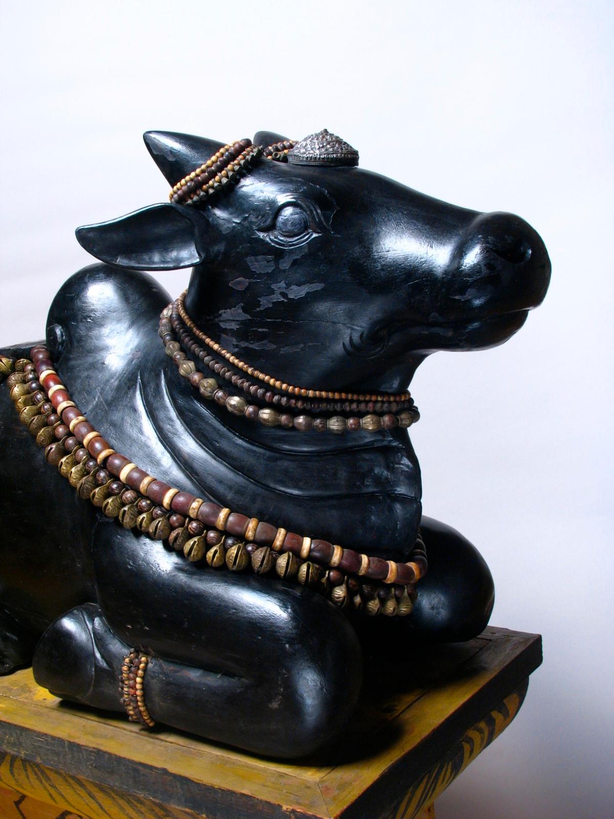 Antique South Indian Carved Wood Bull Figure of Hindu Deity Nandi For Sale 5