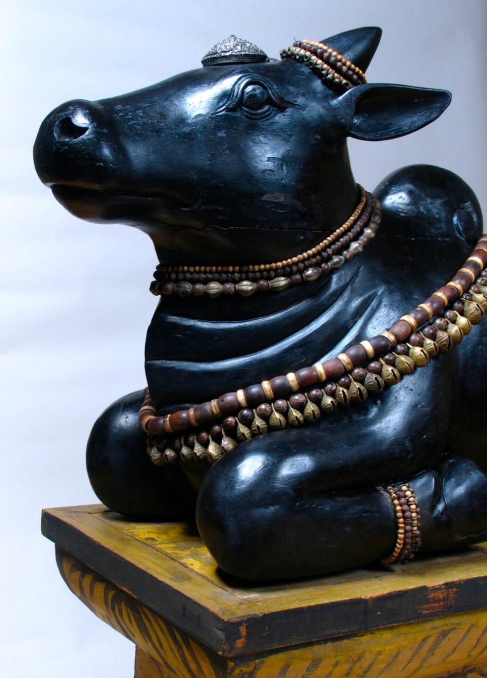 Antique South Indian Carved Wood Bull Figure of Hindu Deity Nandi For Sale 1