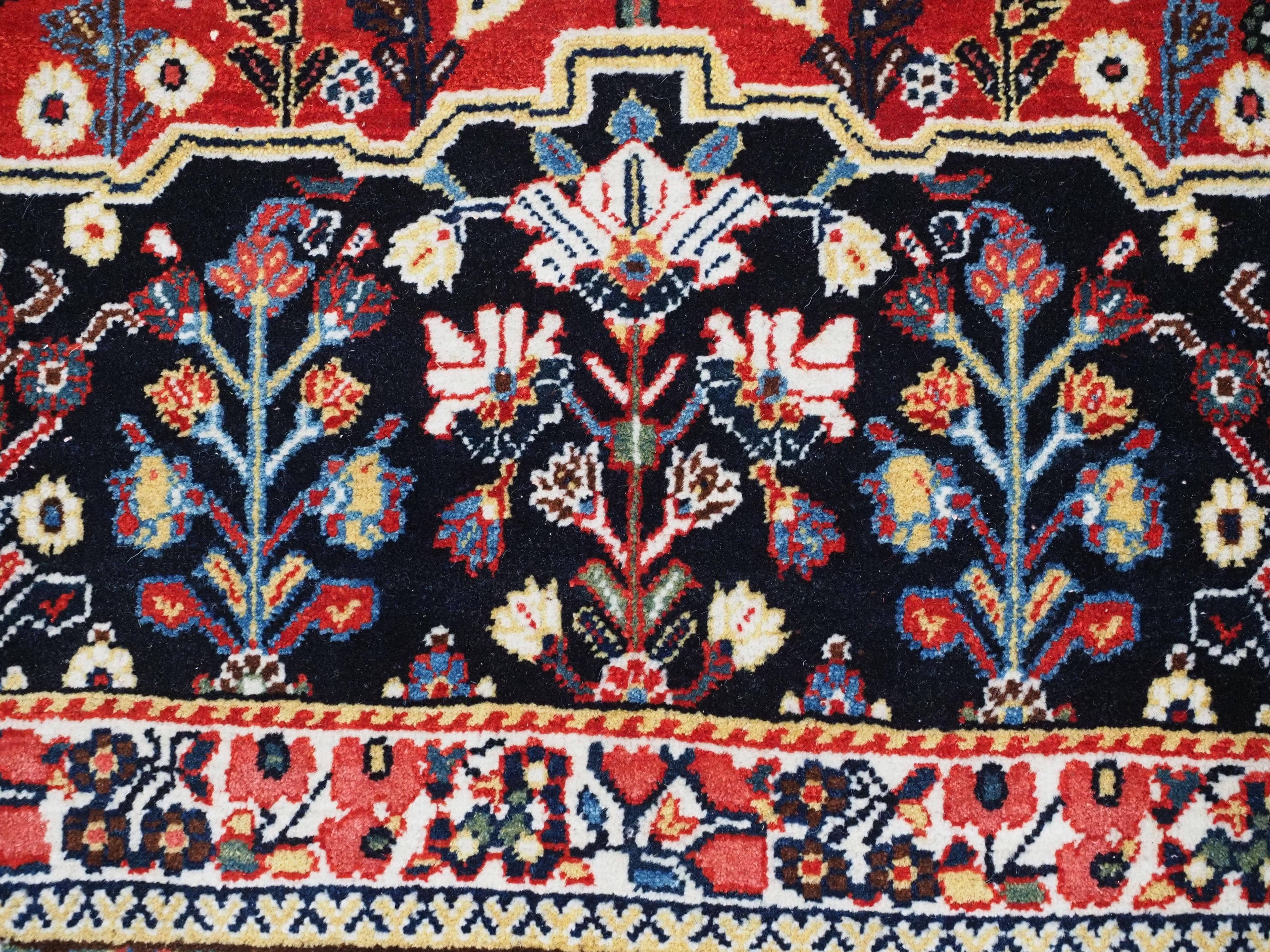 Antique  Kashkuli Qashqai rug with millefleur prayer design.   For Sale 9