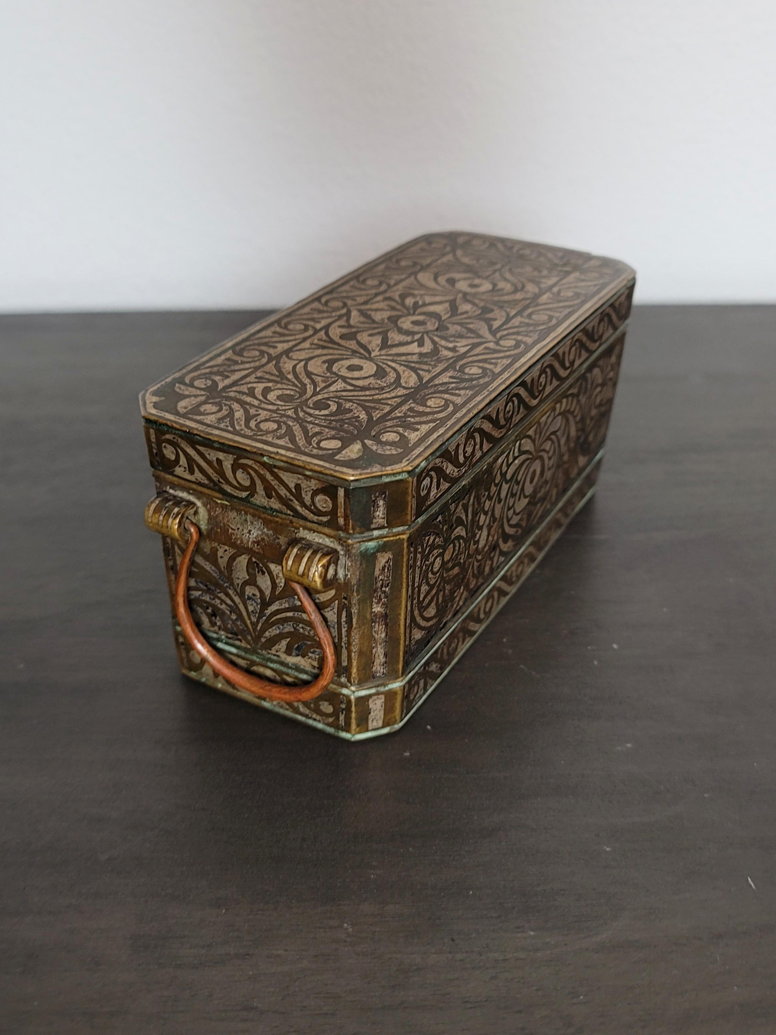 Islamic Antique Southeast Asian Filipino Maranao Silver Inlaid Brass Betel Nut Box For Sale
